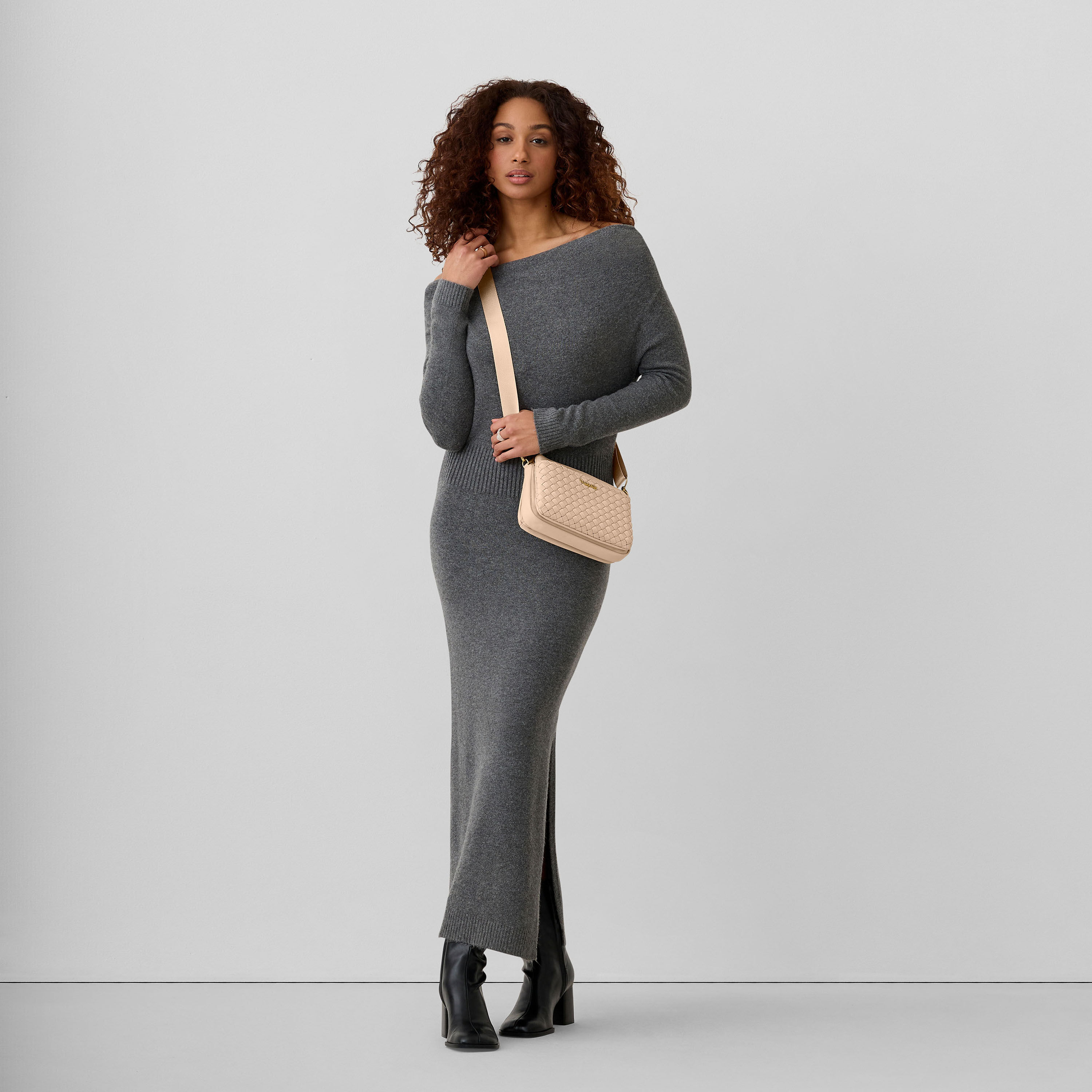 Perry  Woven Crossbody