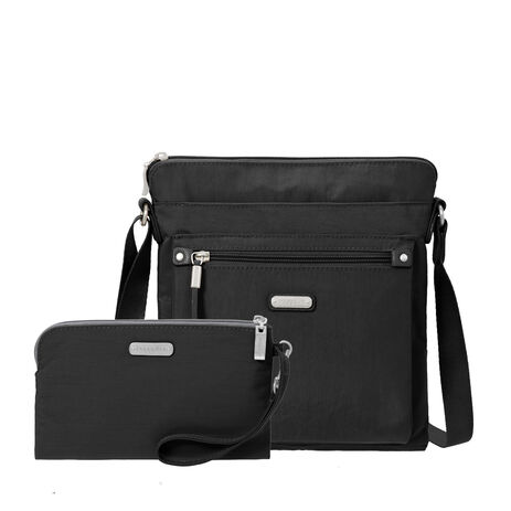 Baggallini go bag Clearance