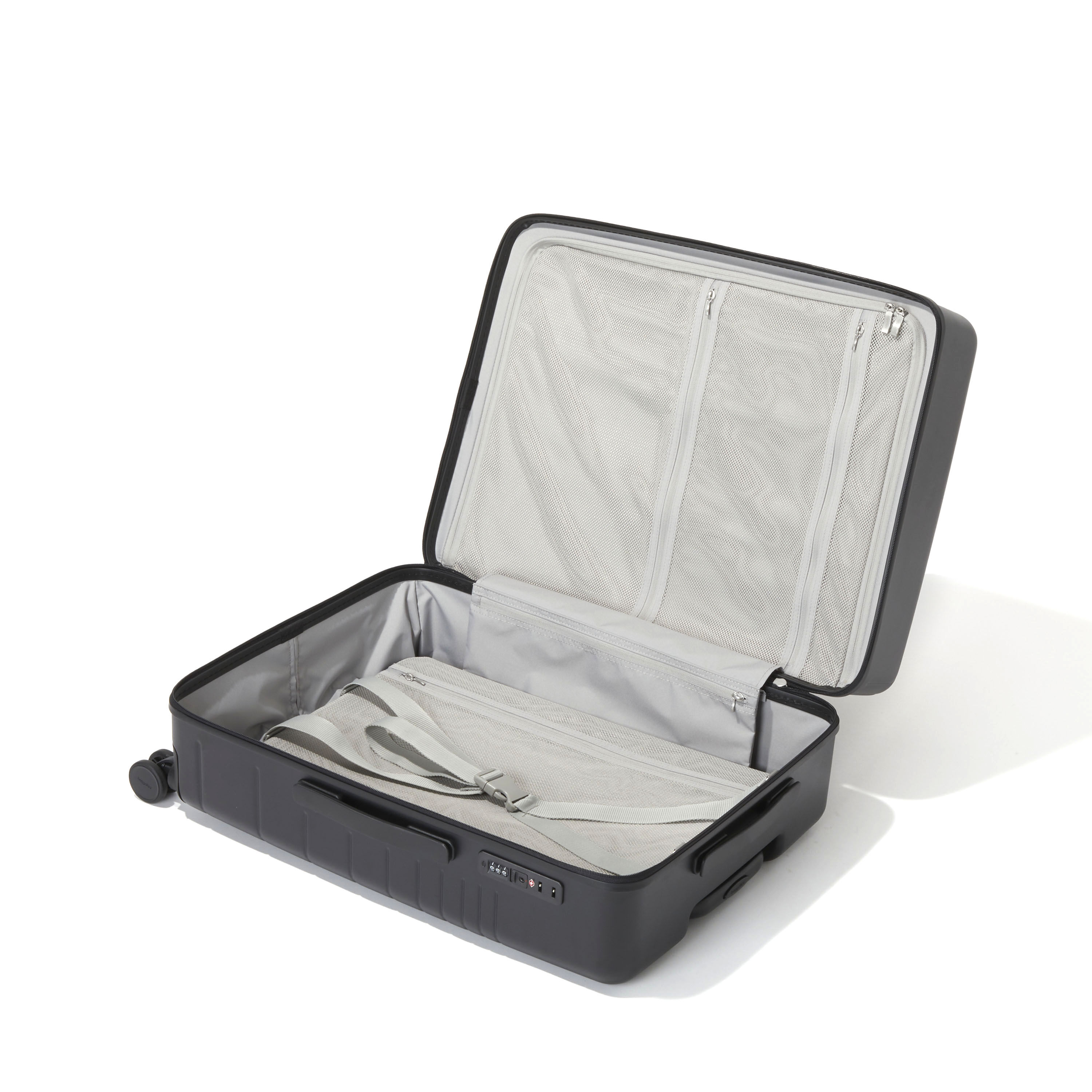 Set Wave 26&rdquo; 4 Wheel Hardside Luggage