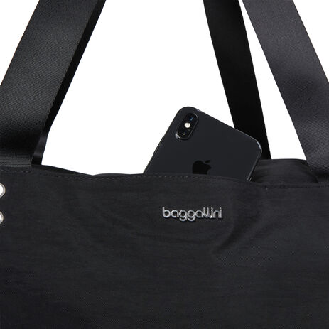 Baggallini black tote Clearance