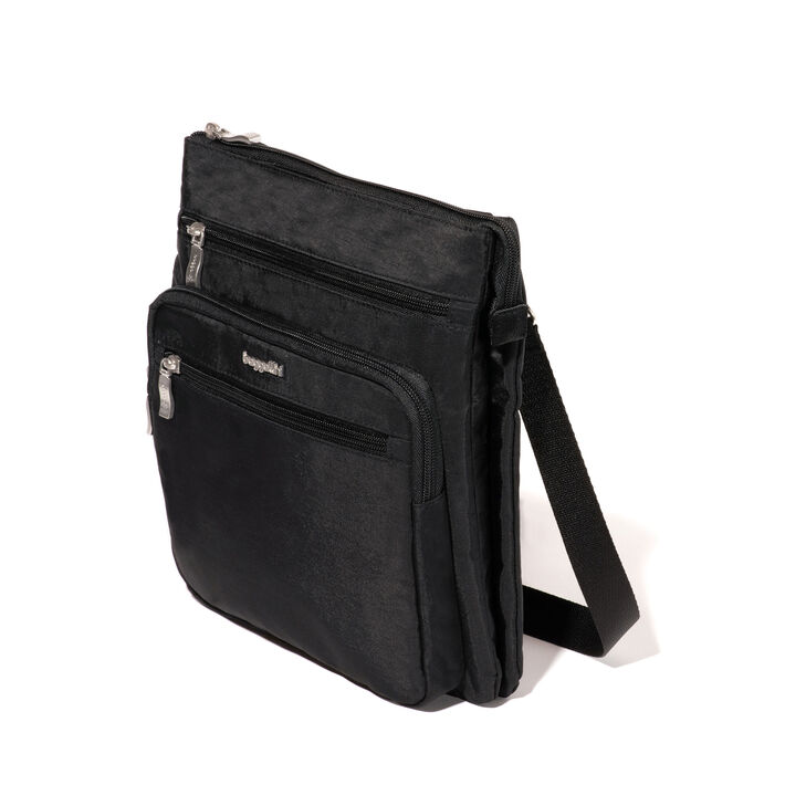 Baggallini Out And About Crossbody - Black Baggallini Out And About Crossbody - Black