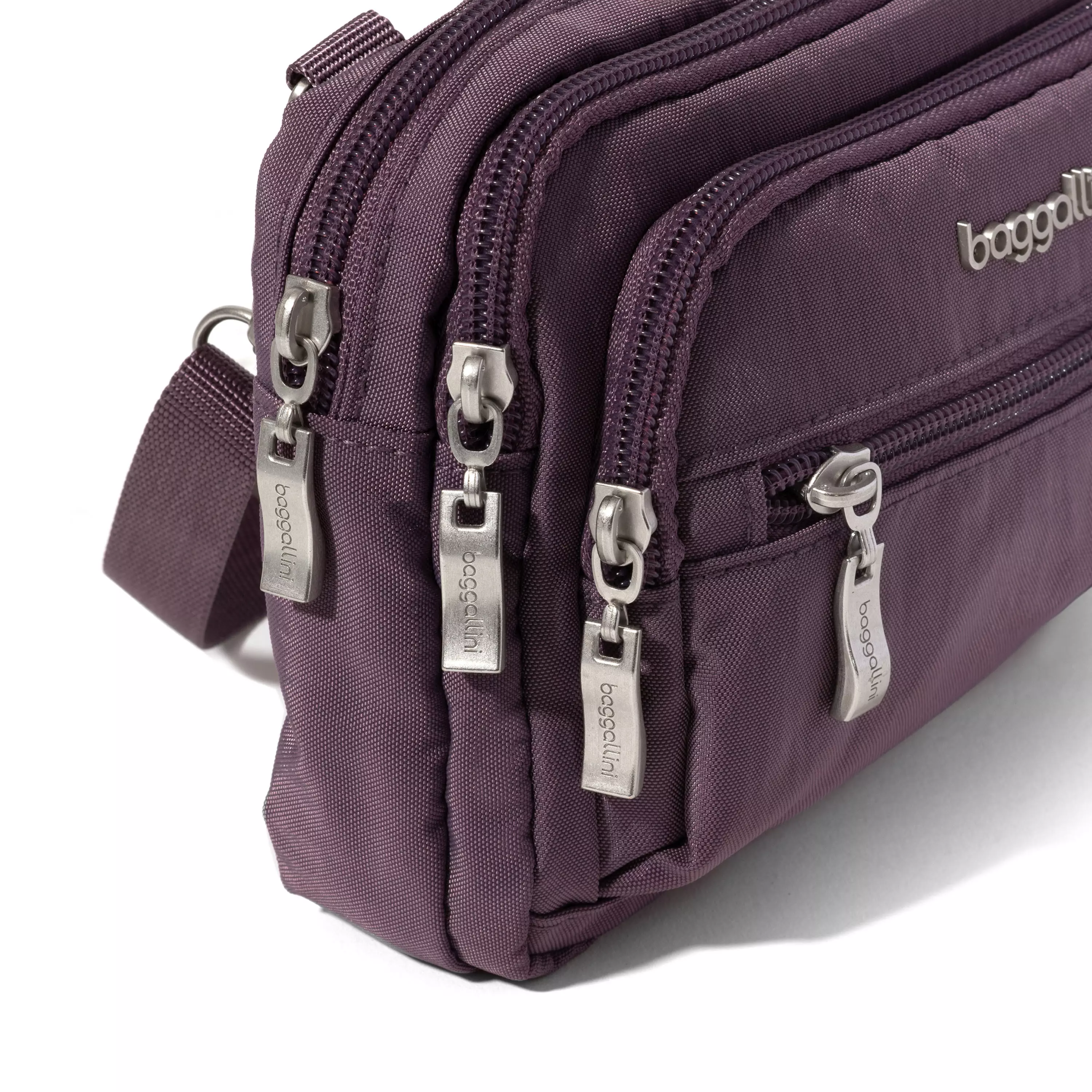 Legacy Triple Zip Bagg