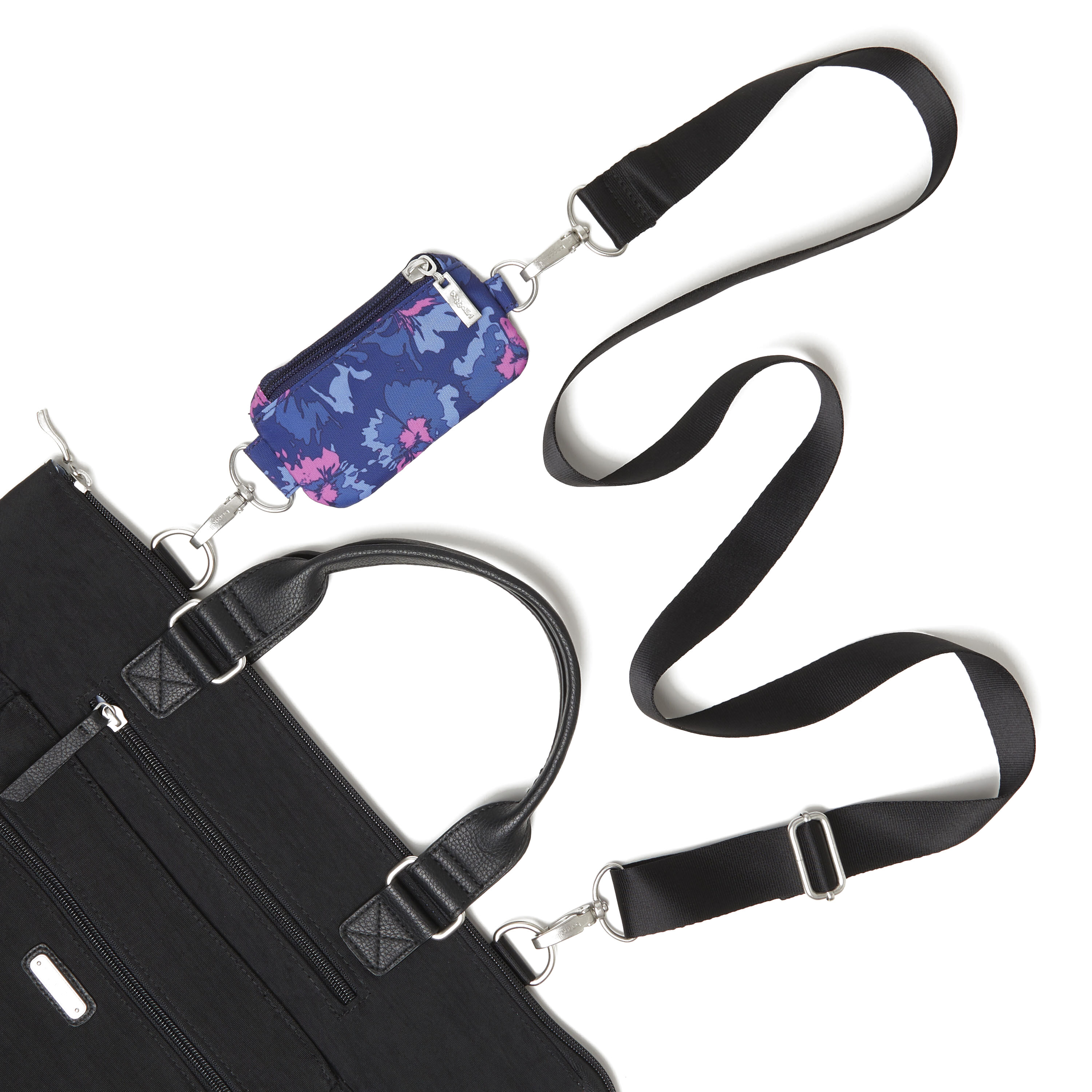 On The Go Link Pouch