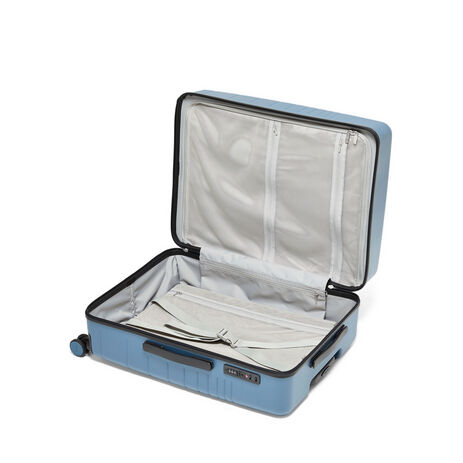 Set Wave 26” 4 Wheel Hardside Luggage Set Wave 26” 4 Wheel Hardside Luggage