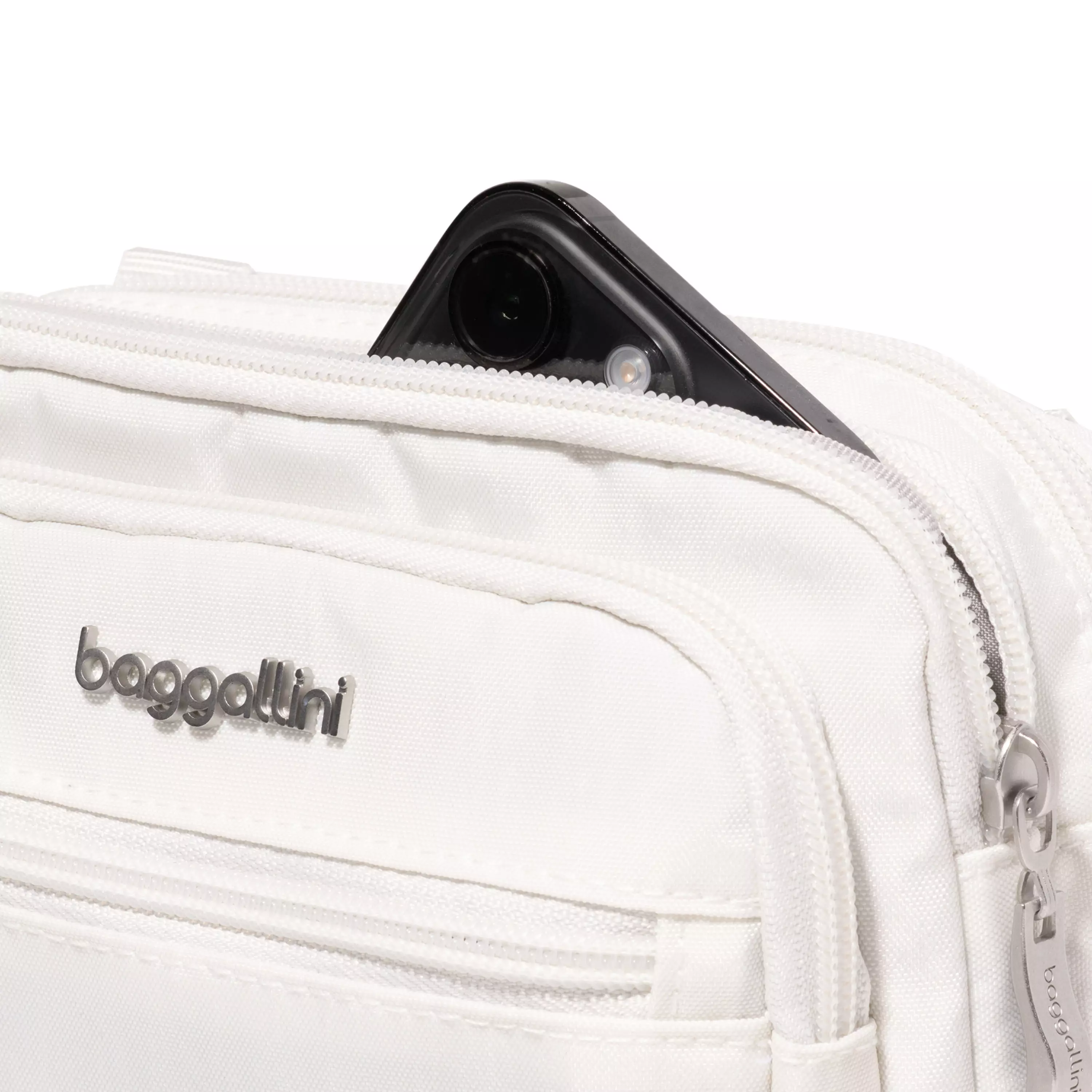 Legacy Triple Zip Bagg