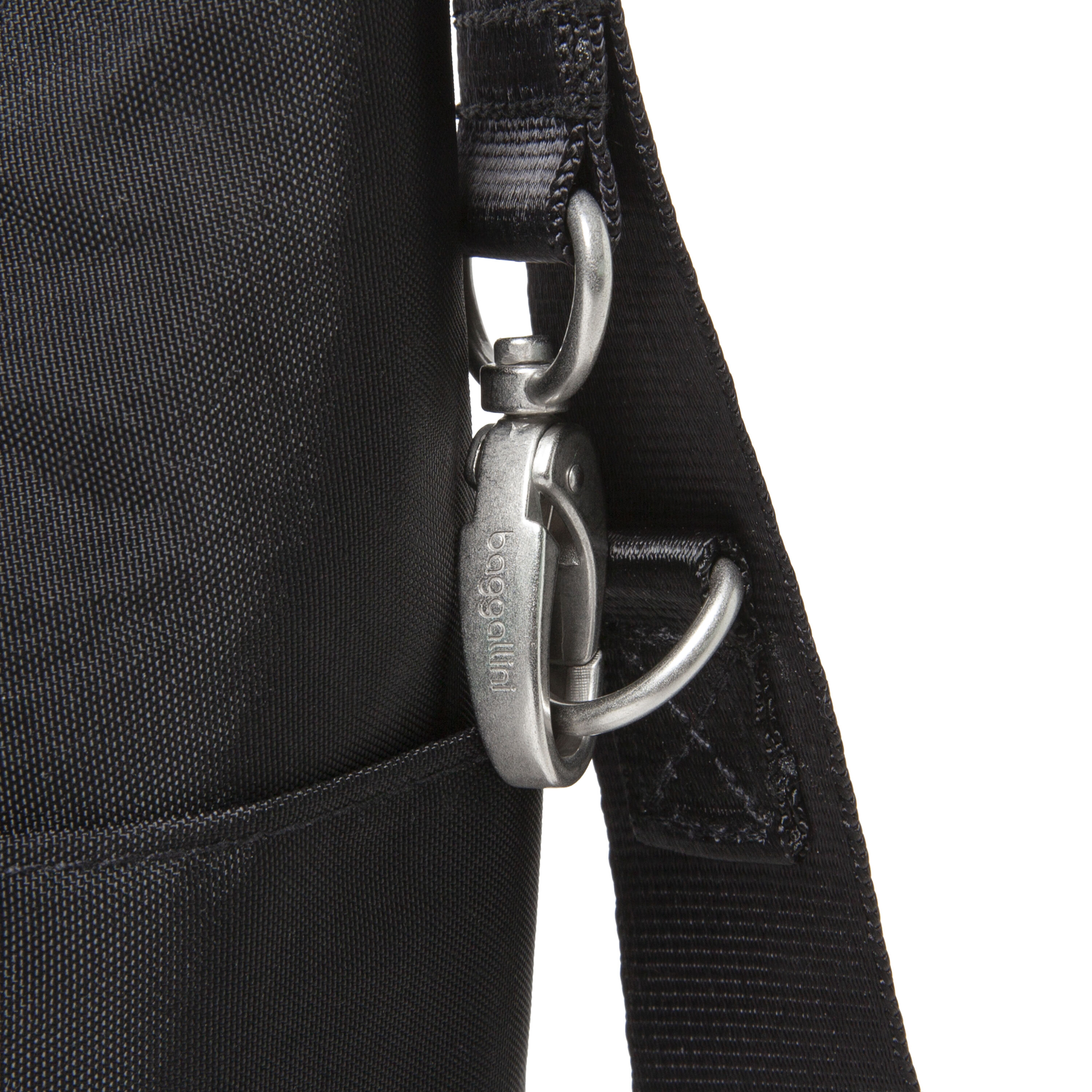 zurich medium hobo tote