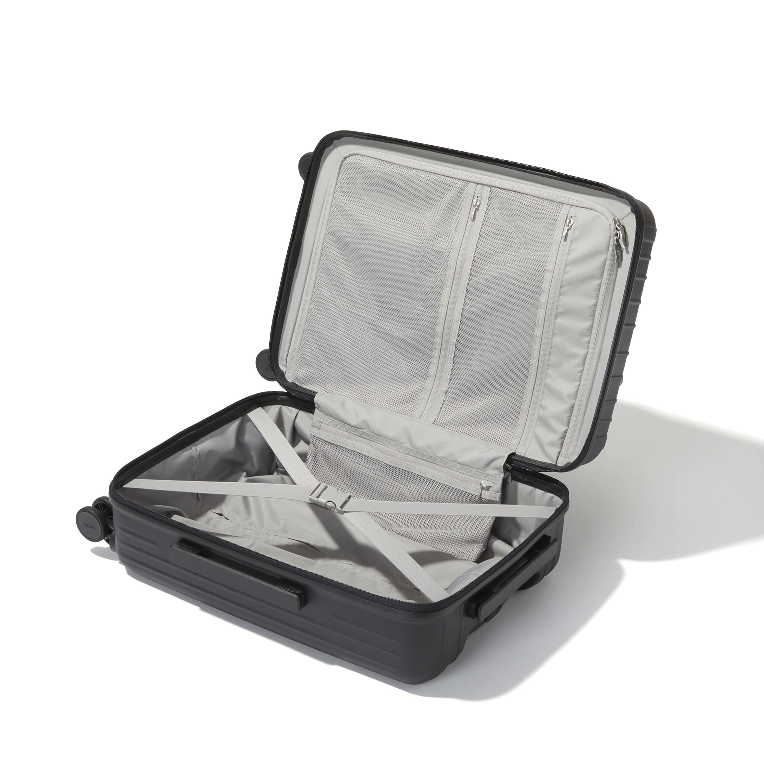 22" 4 Wheel Hardshell Carry On