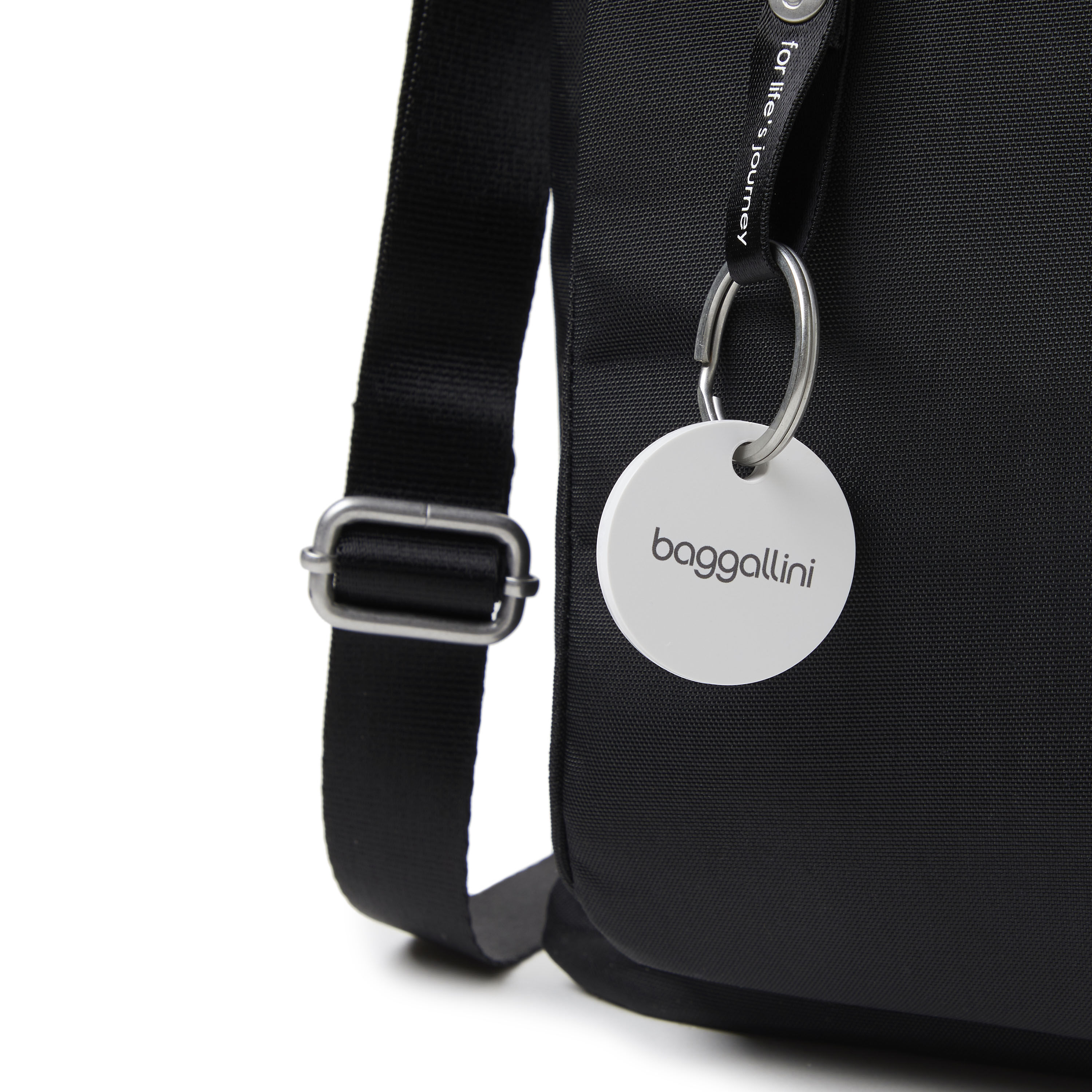 Baggallini + Chipolo Edition Go Bagg