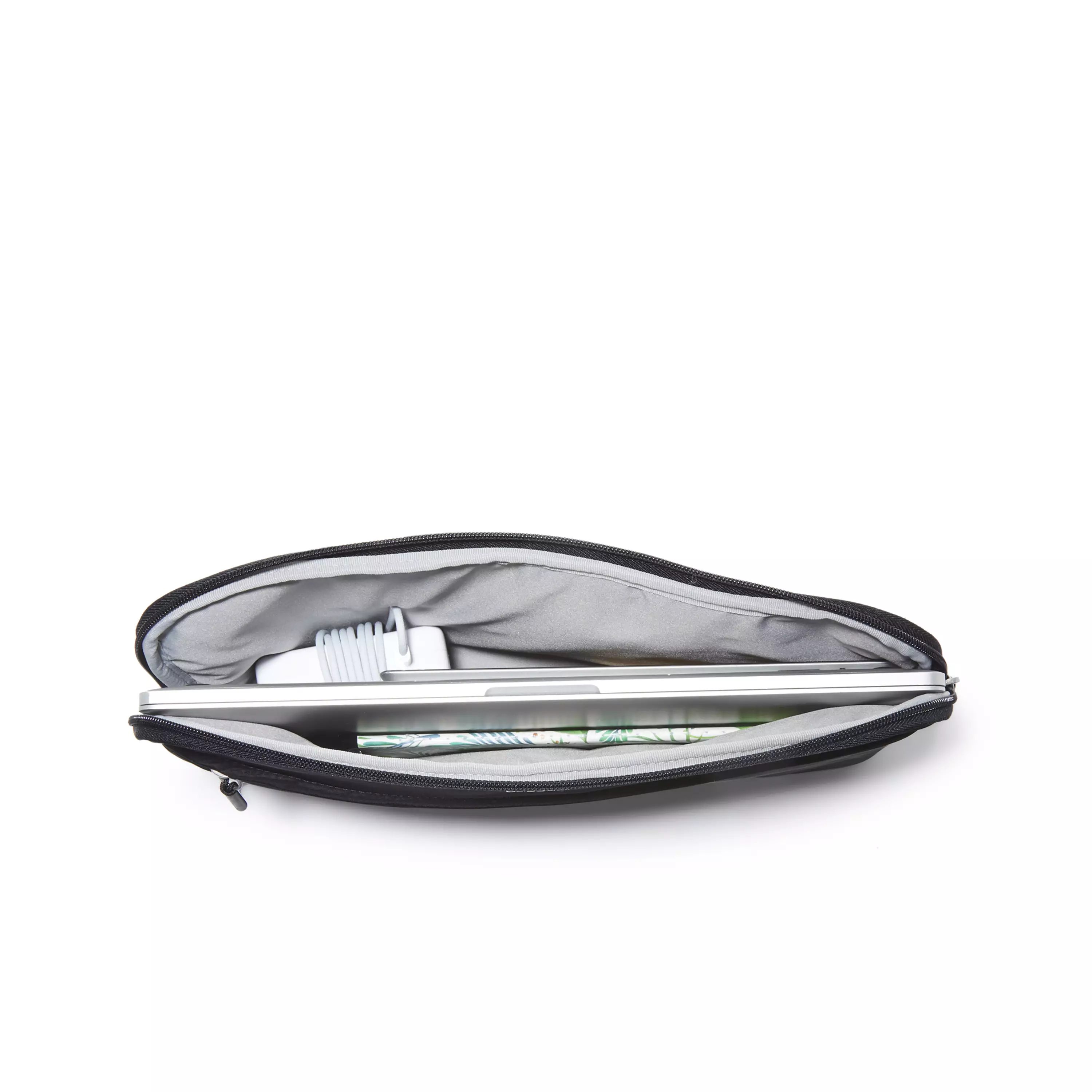 Voyage 16" Laptop Sleeve