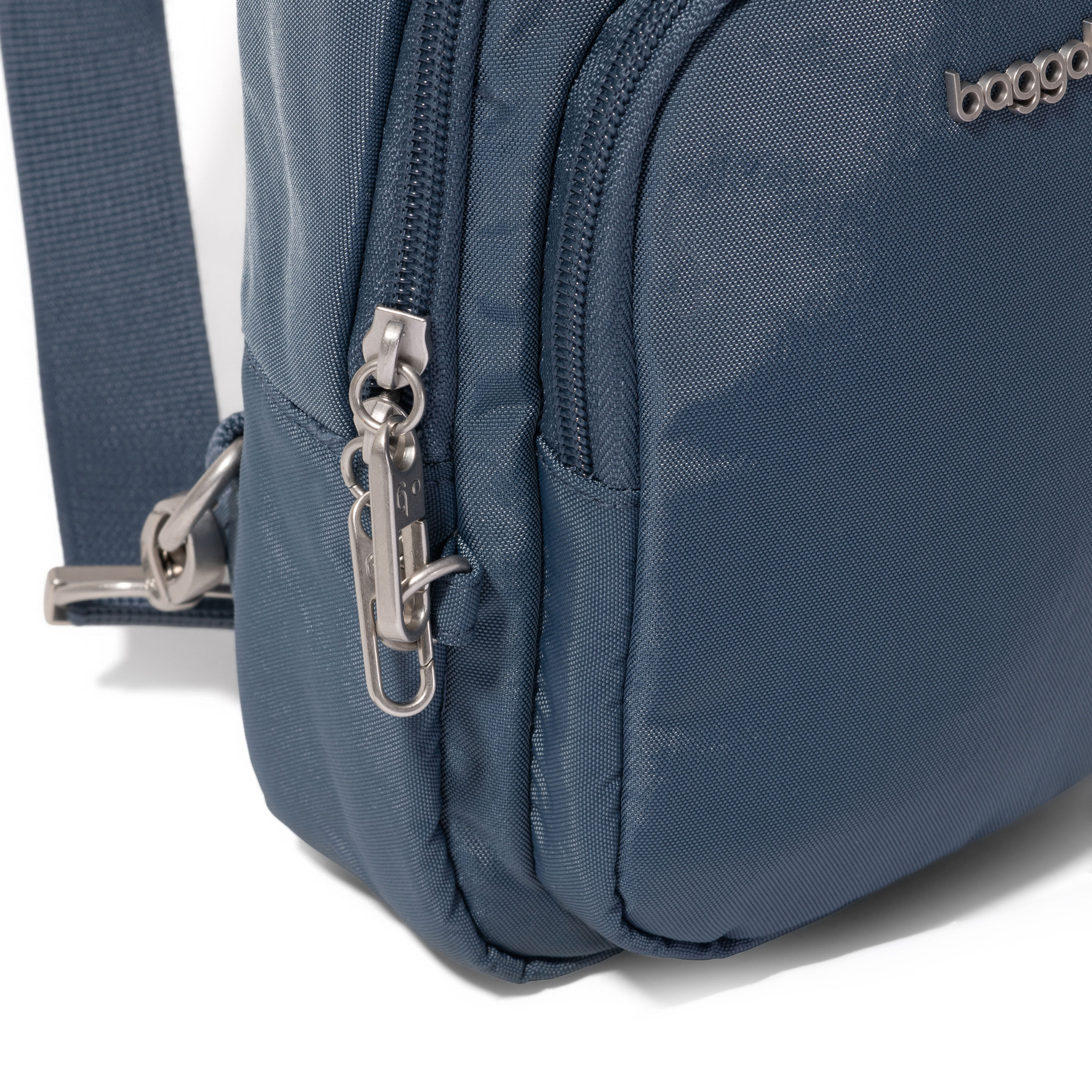 Securtex&reg; Anti-Theft Daytripper Sling Bag
