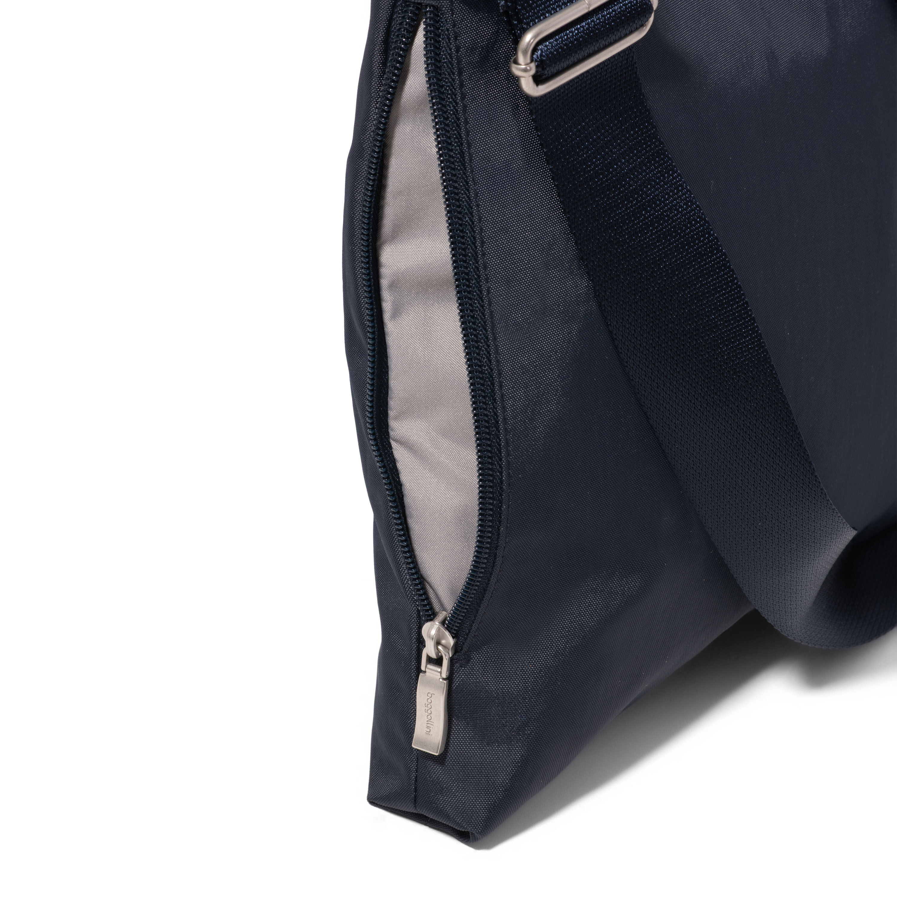 MSC102_B0576_06.jpg?sw=463&sh=