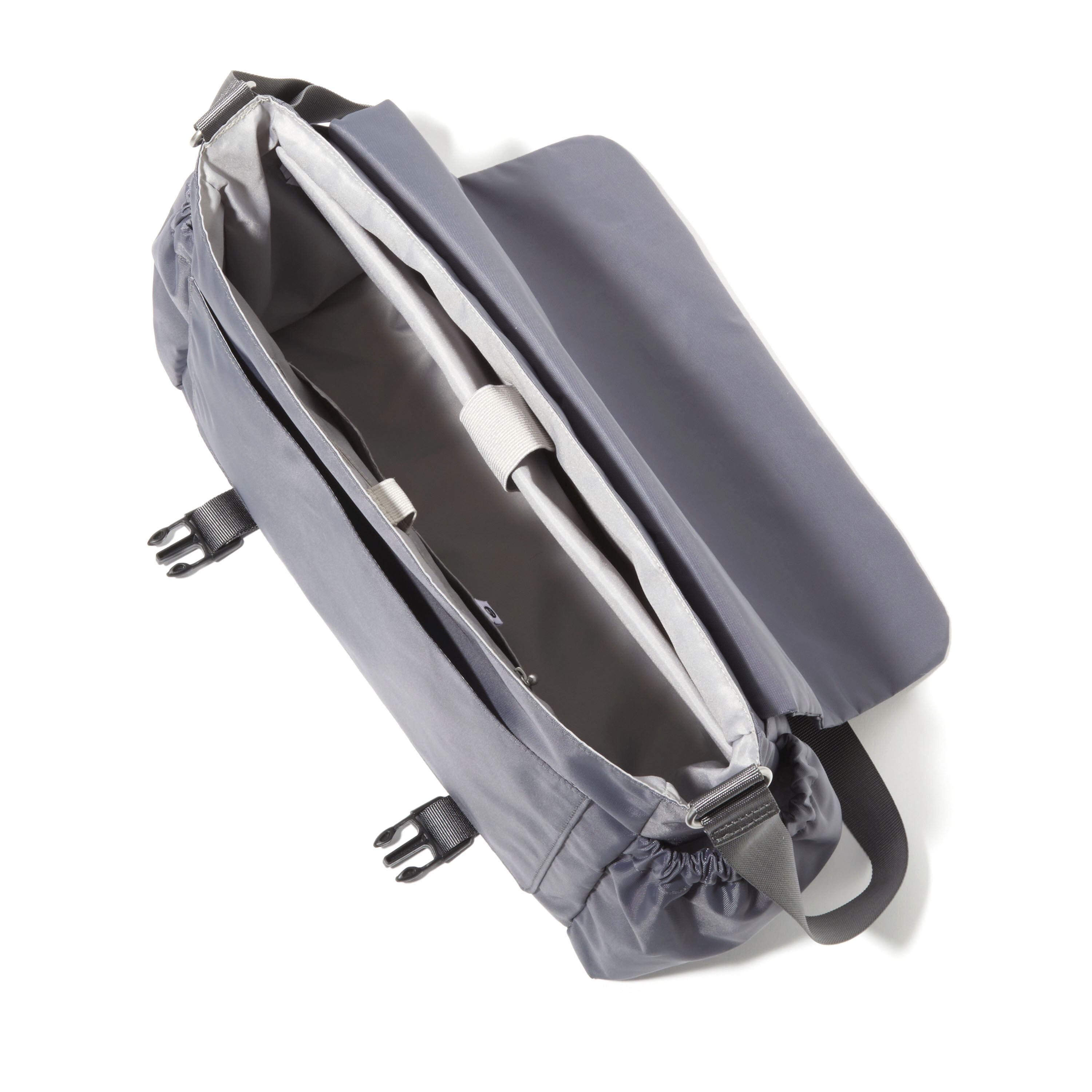 Essential Laptop Messenger