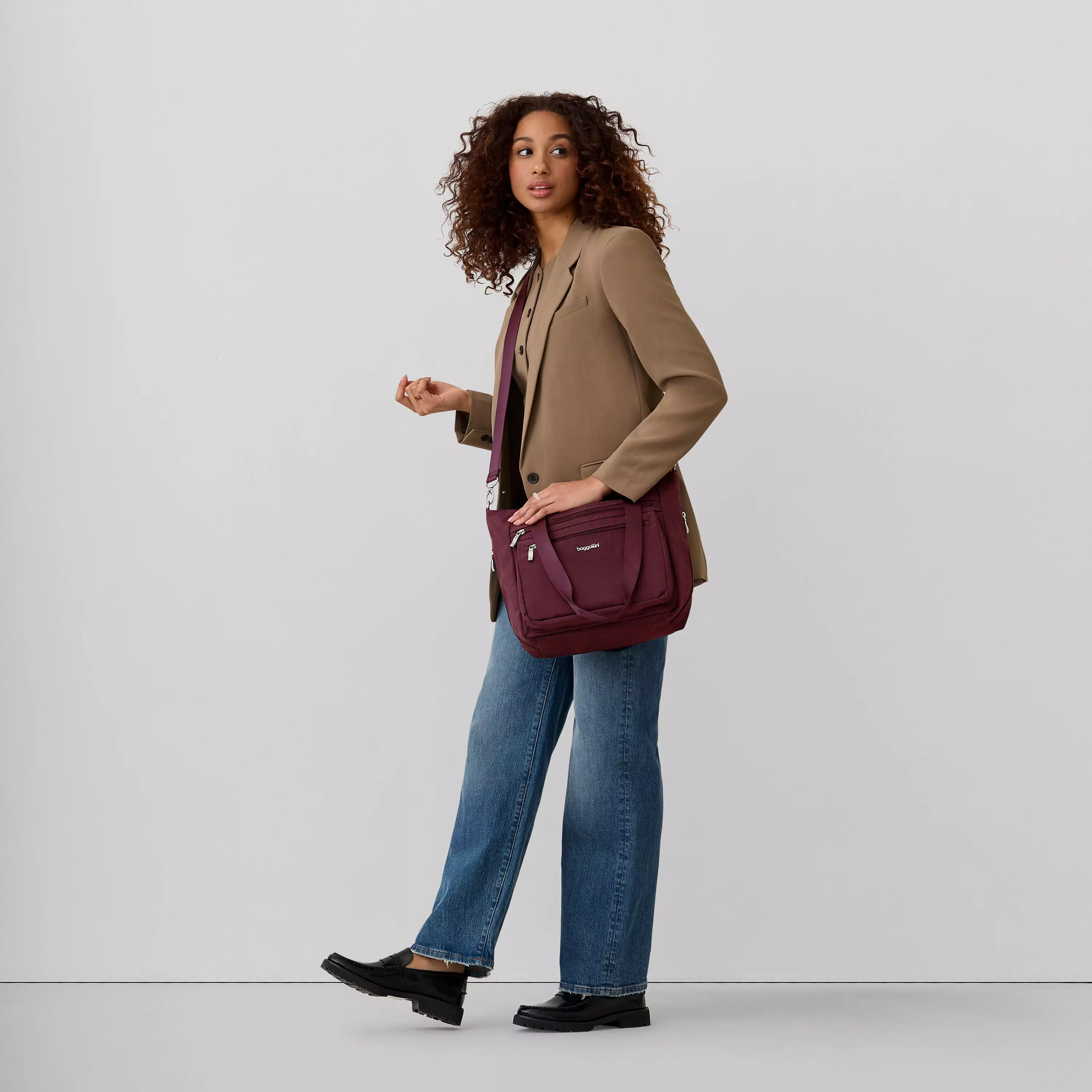 Modern Everywhere Everyday Shopper