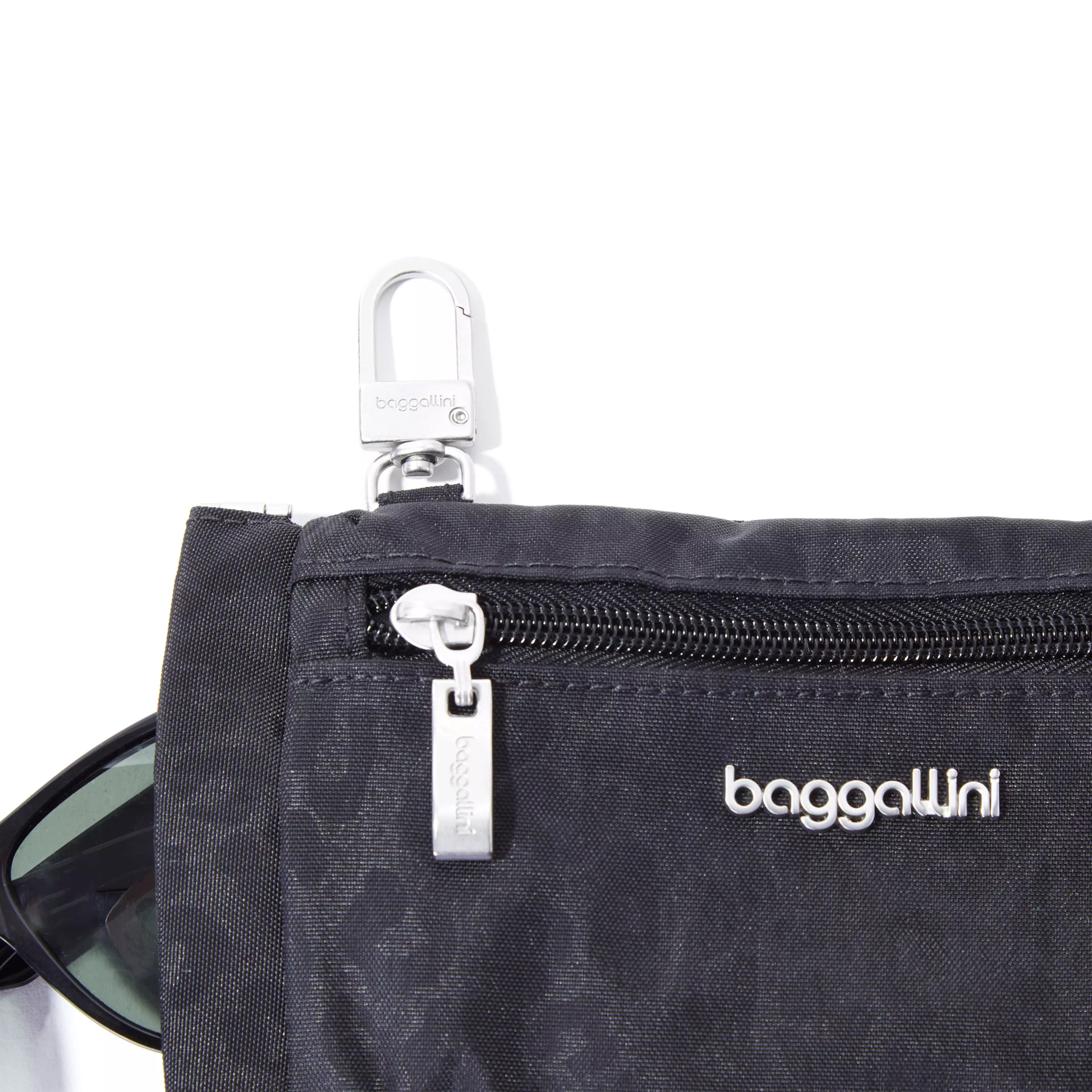 On The Go Sunglasses Pouch