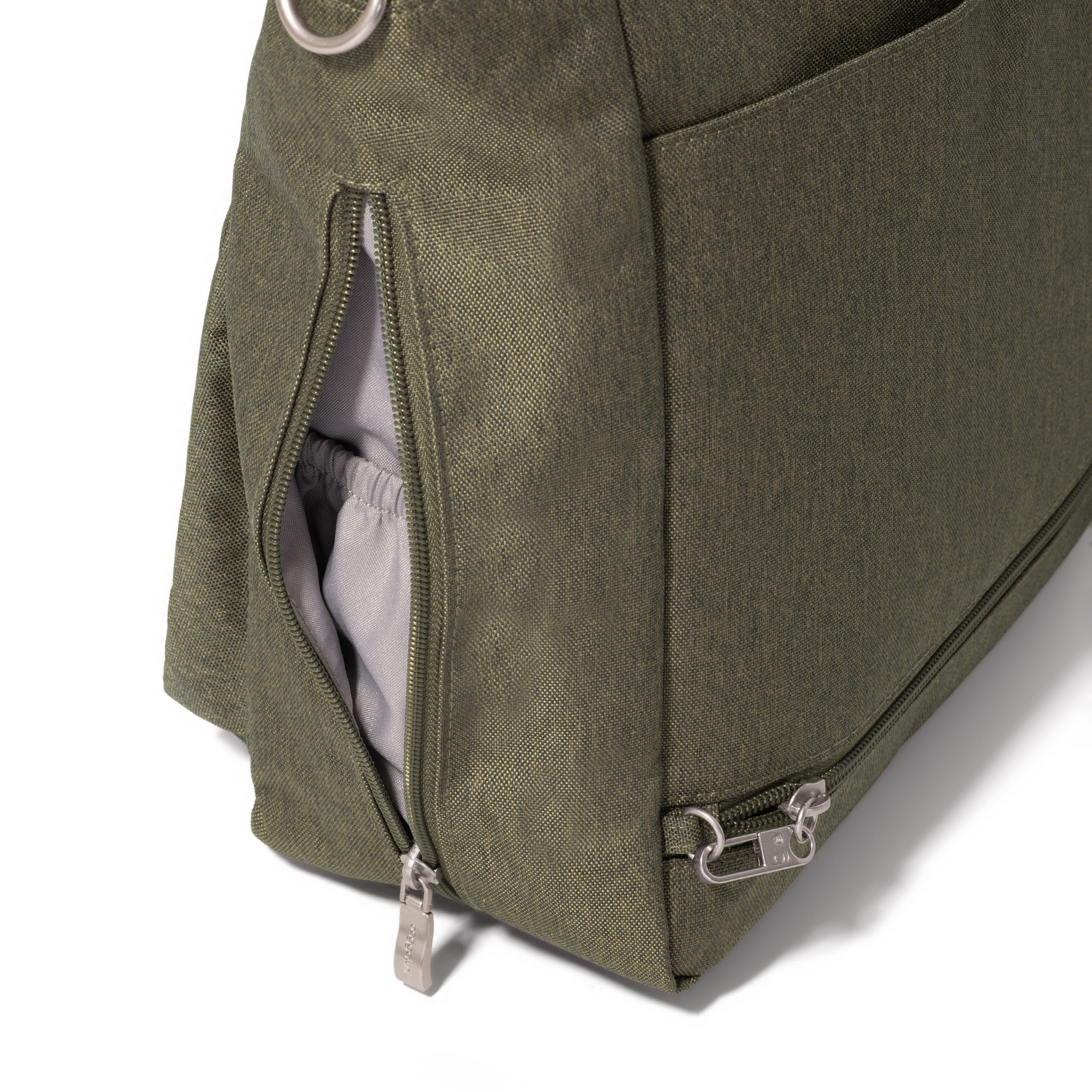 Modern Everywhere Everyday Shopper