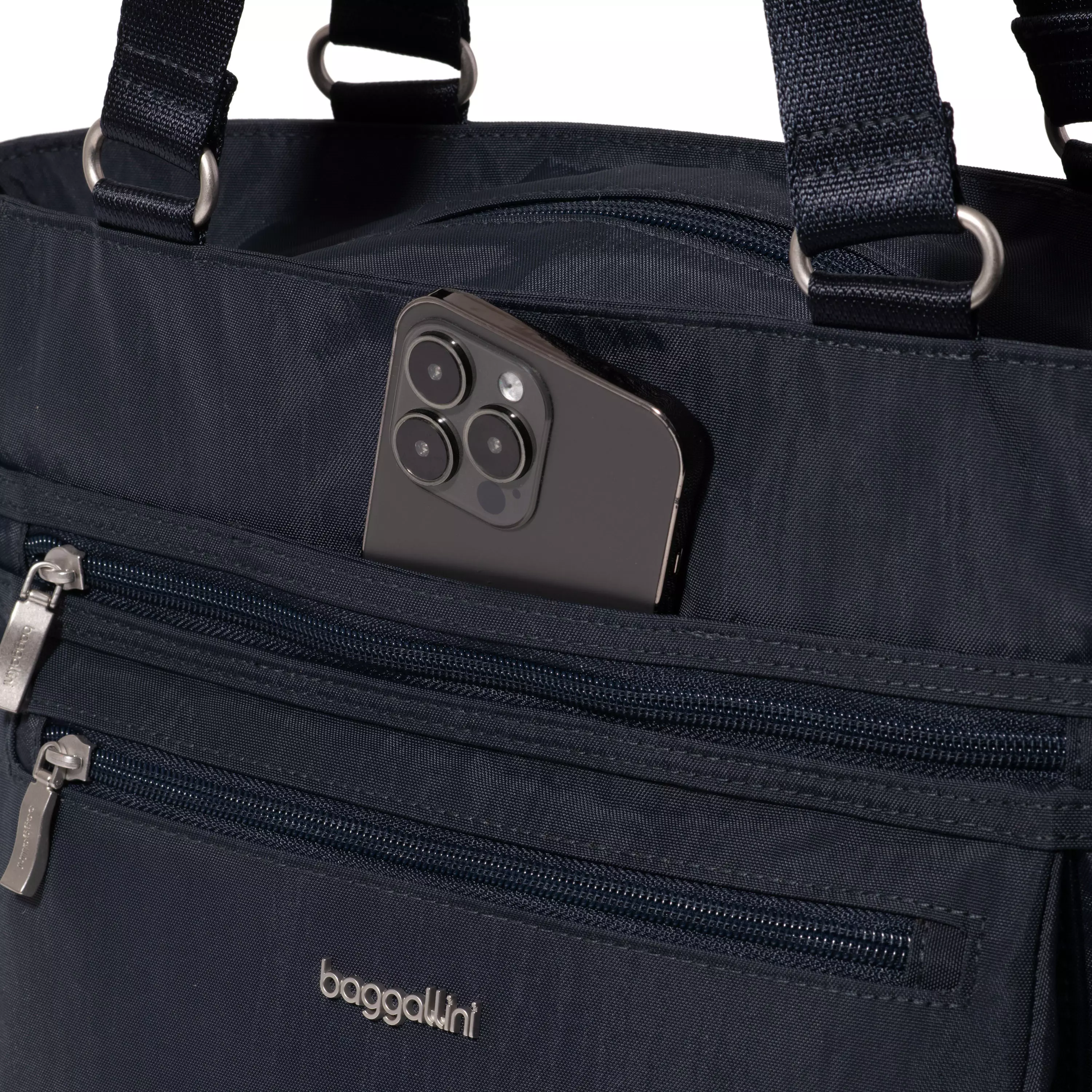 Modern Everywhere Everyday Shopper