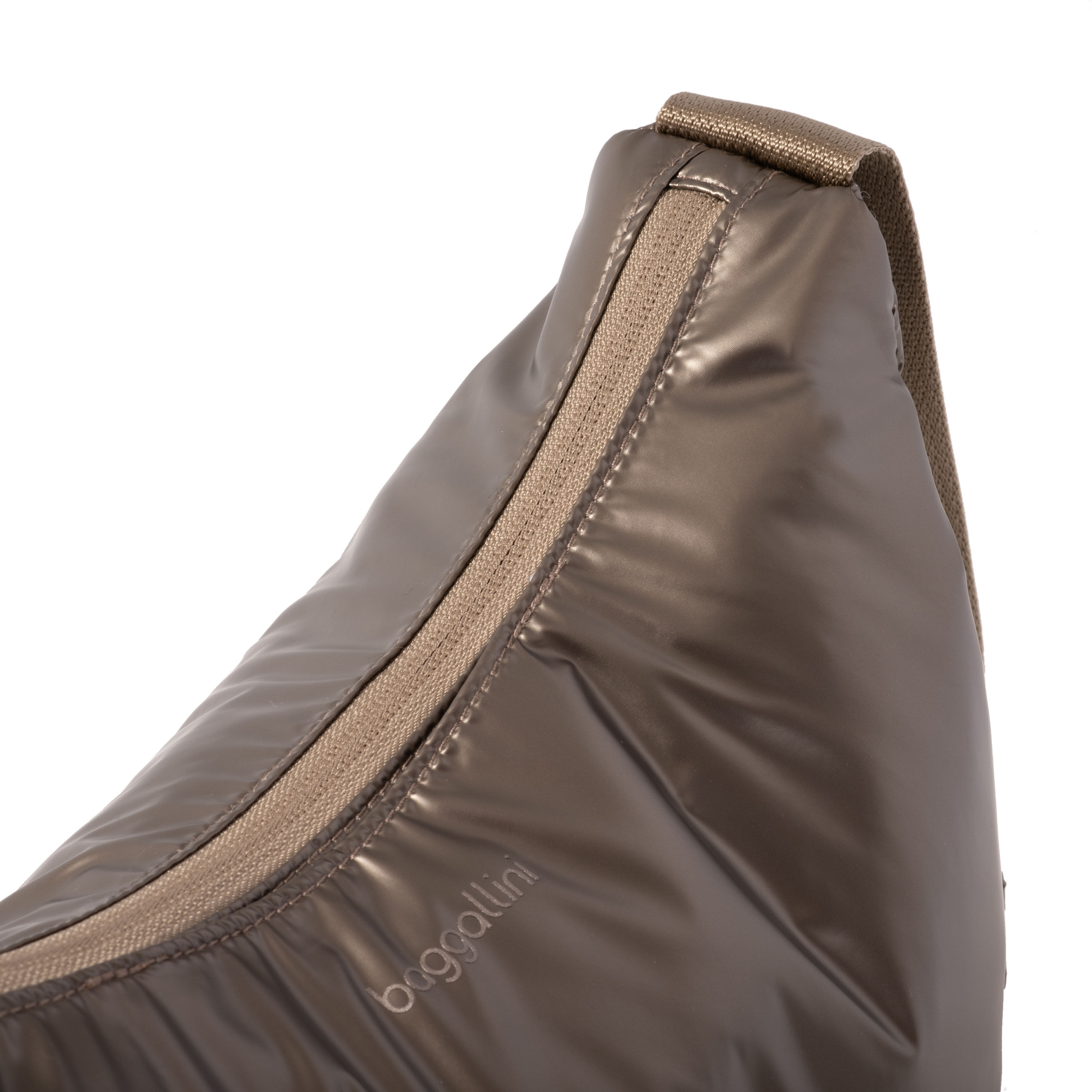 Swift Crescent Crossbody