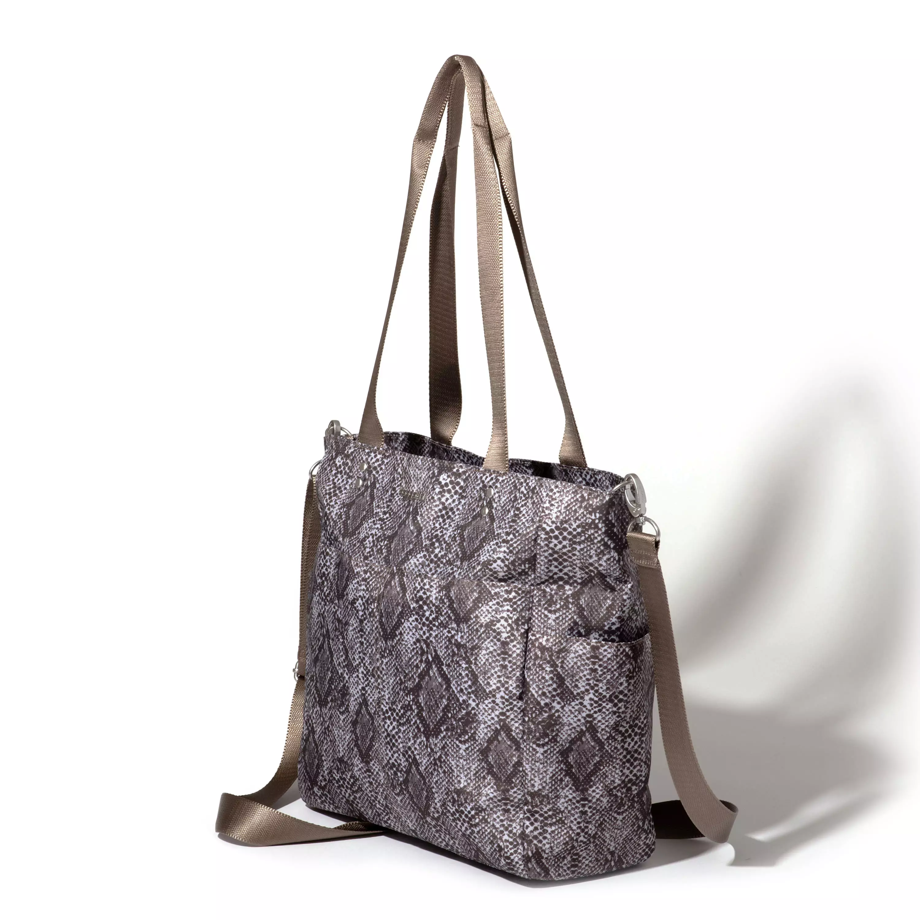 True Classic Daily Tote