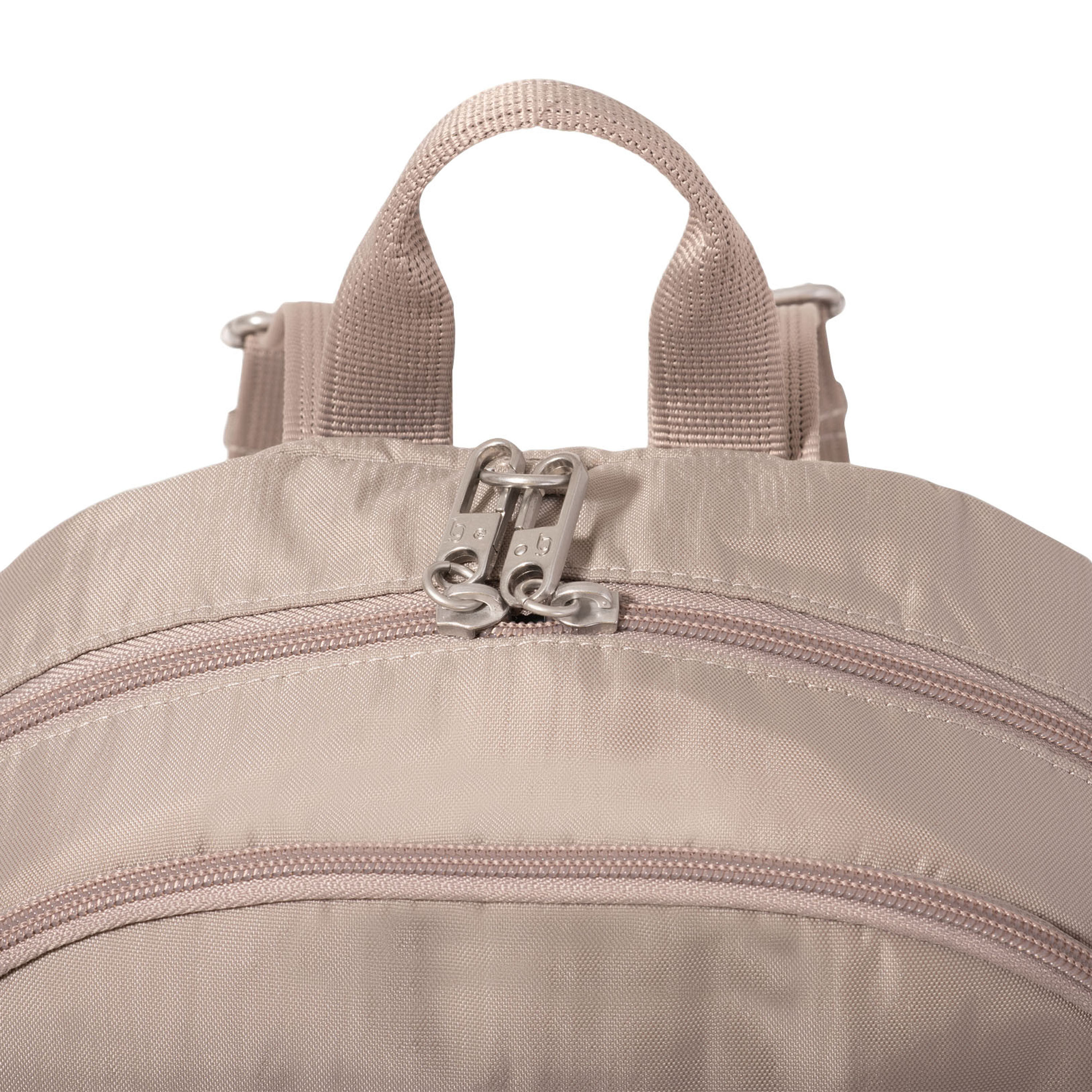 Securtex&reg; Anti-Theft Getaway Backpack