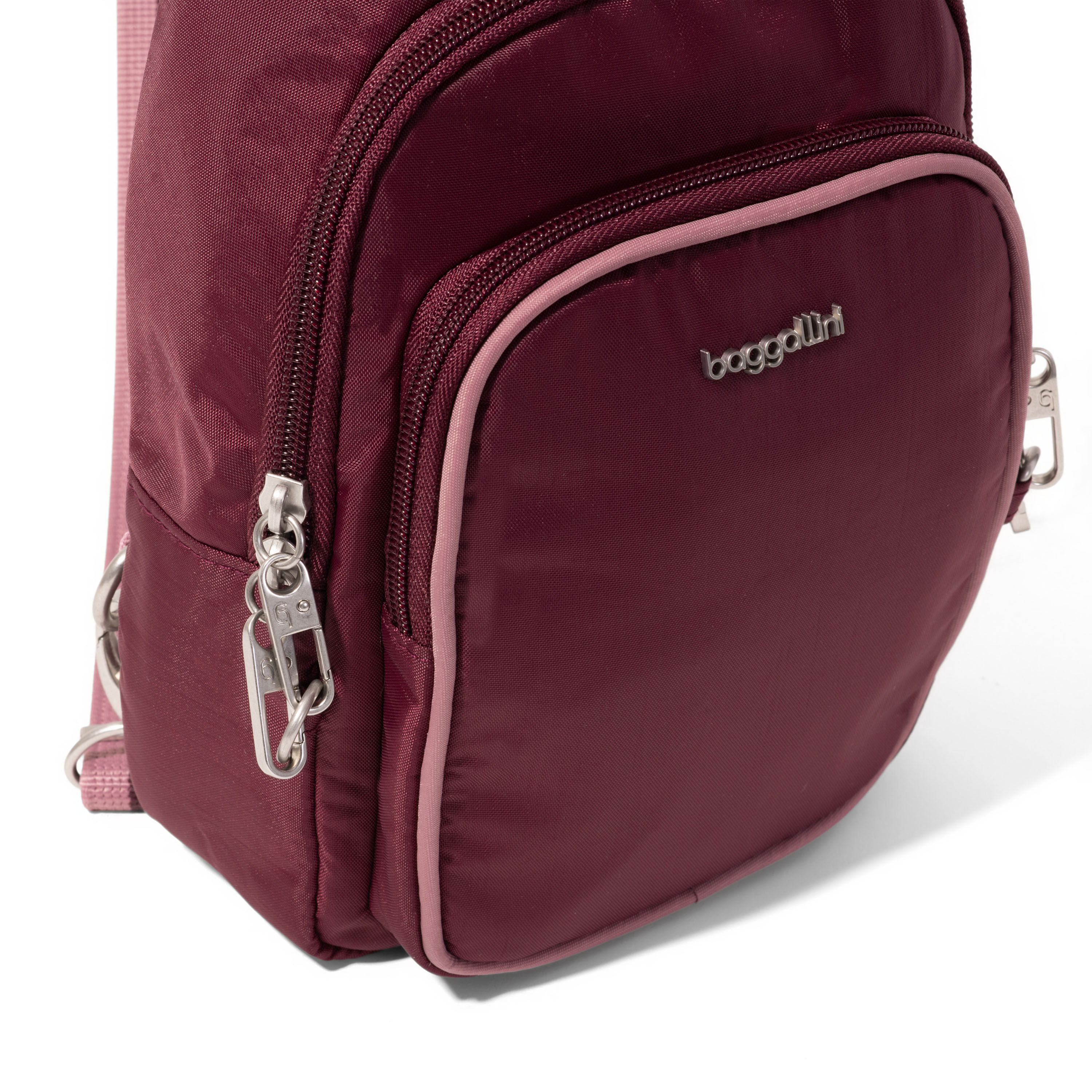 Securtex&reg; Classic Anti-Theft Daytripper Sling Bag