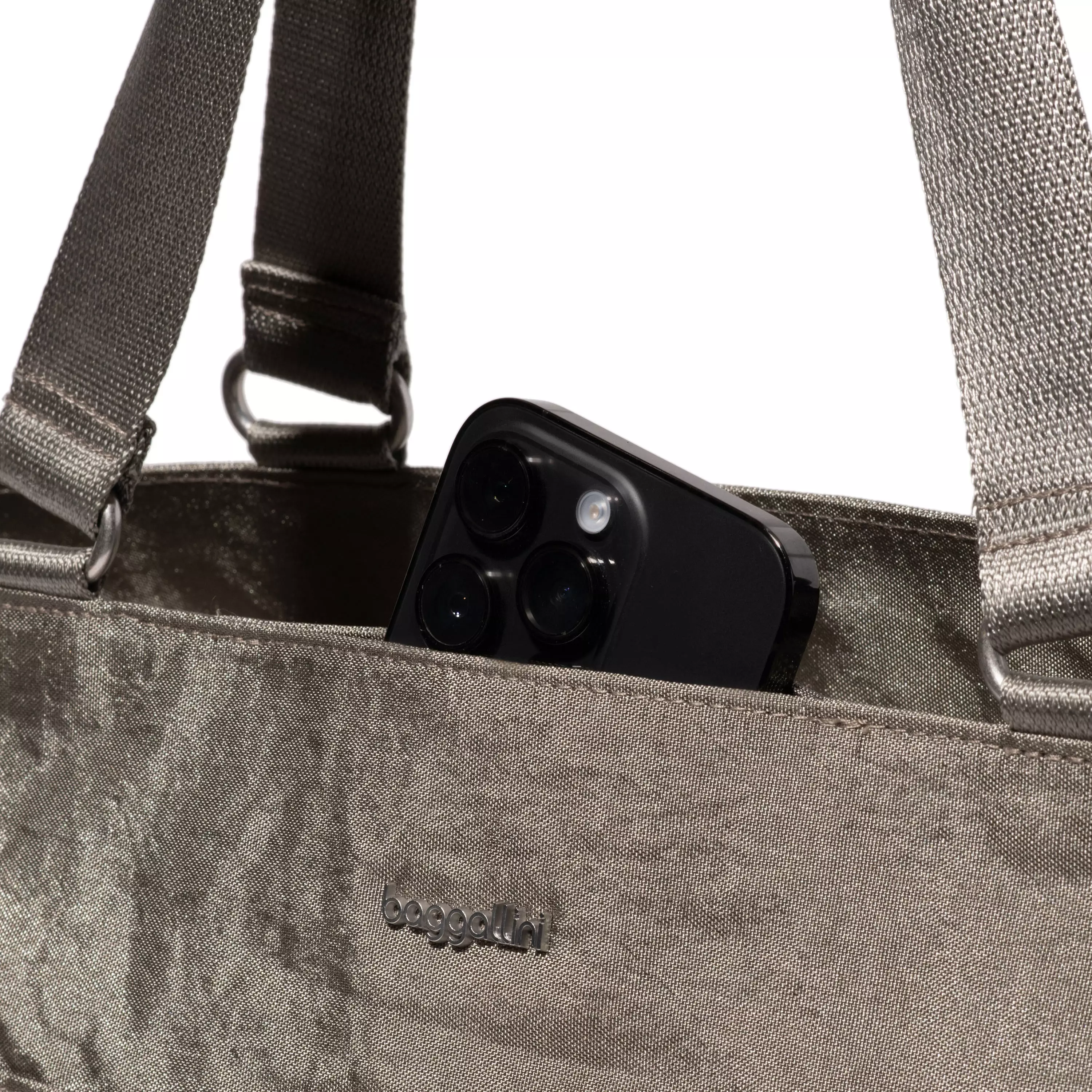 Modern Avenue Tote