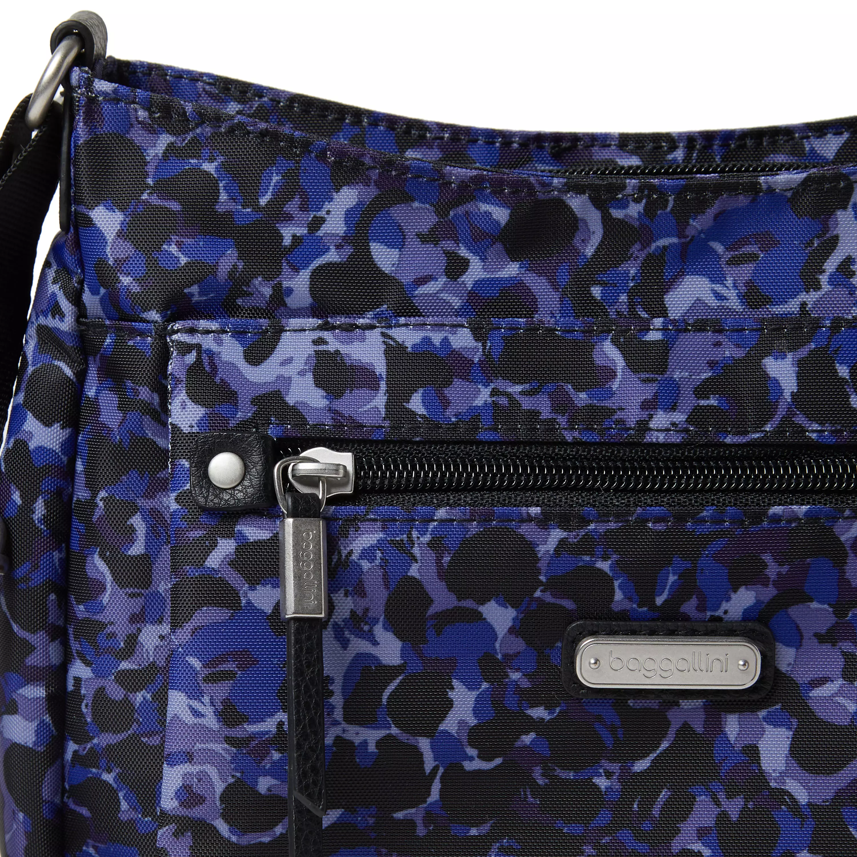 True Classic Uptown Bag With RFID Wristlet