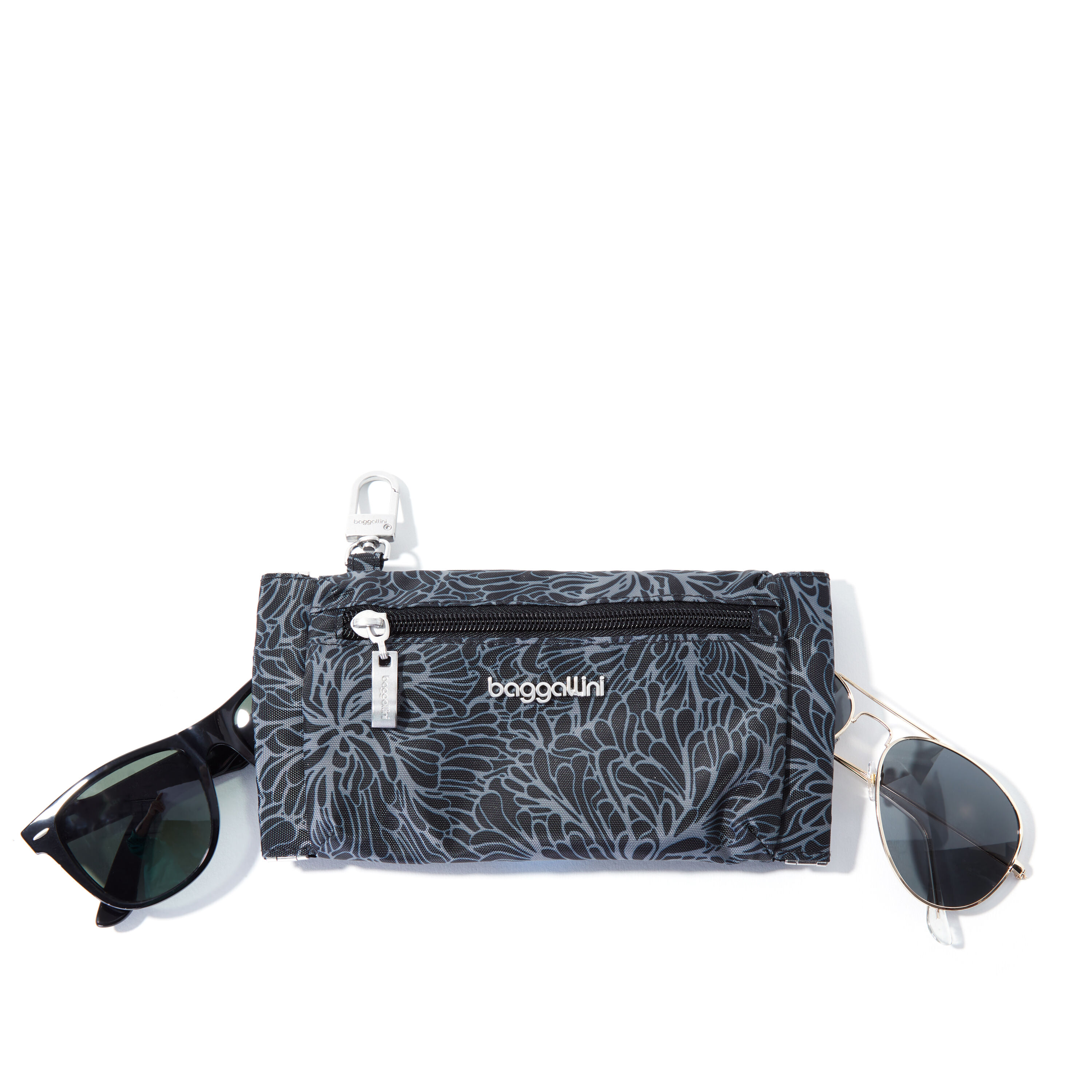 On The Go Sunglasses Pouch