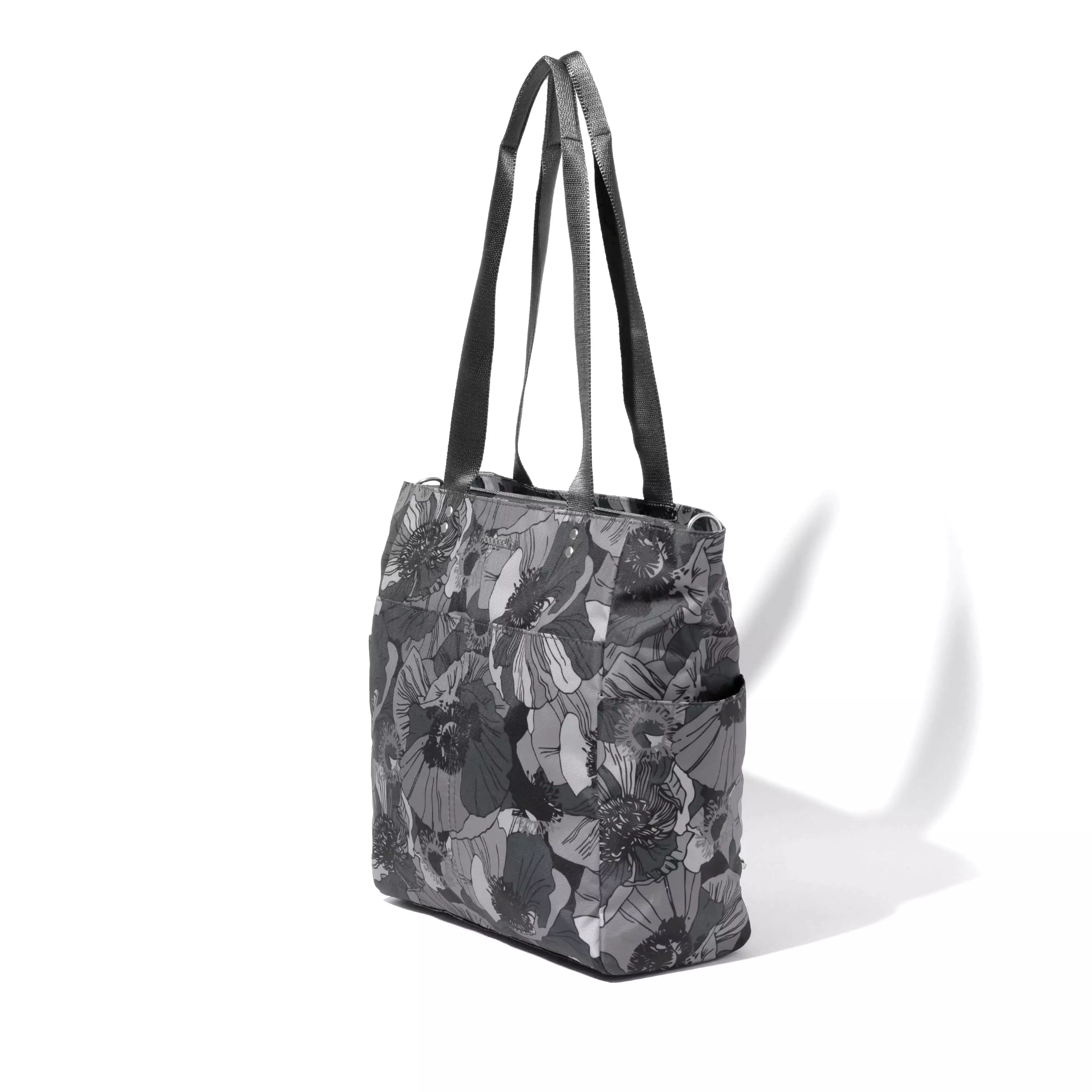 True Classic Daily Tote
