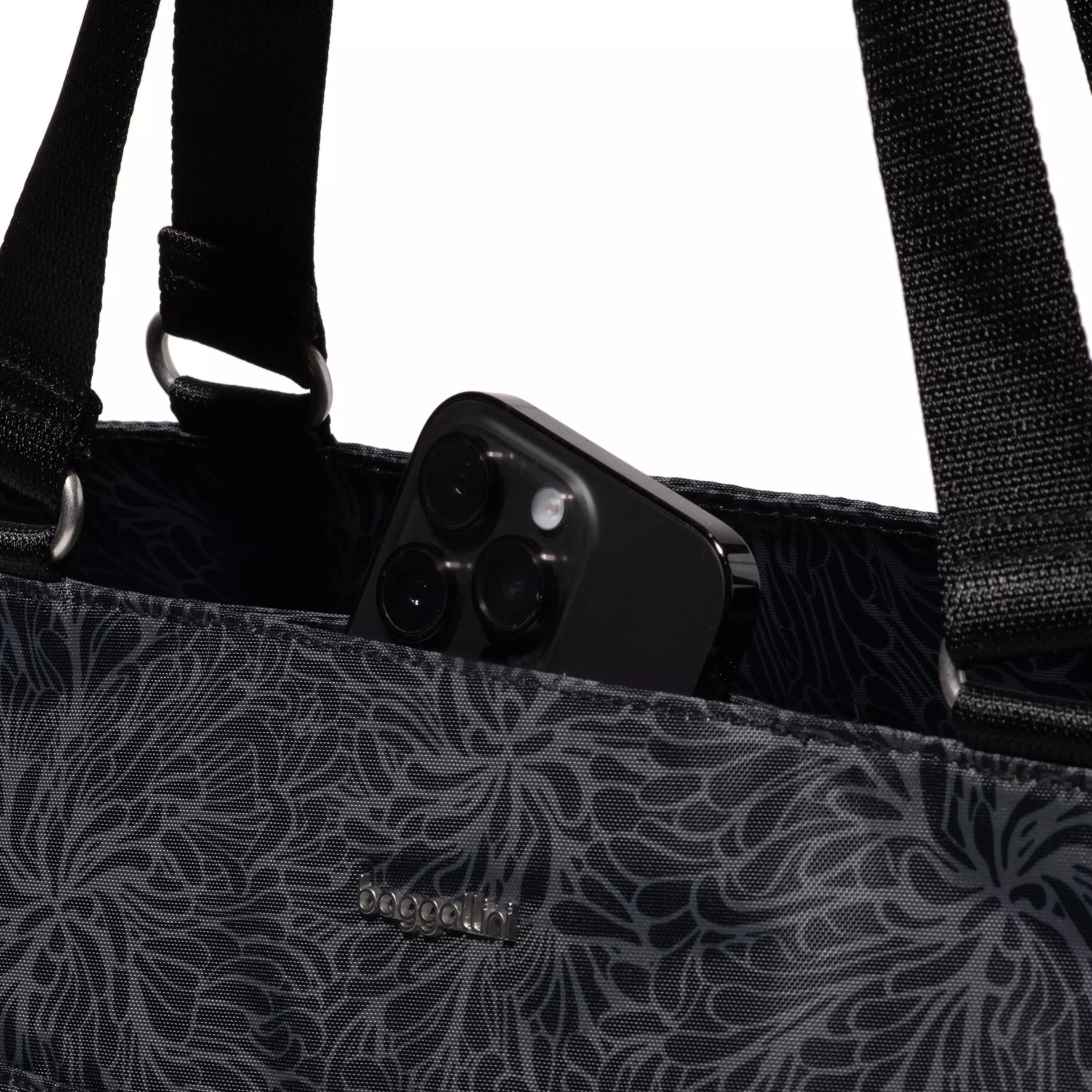 Modern Avenue Tote