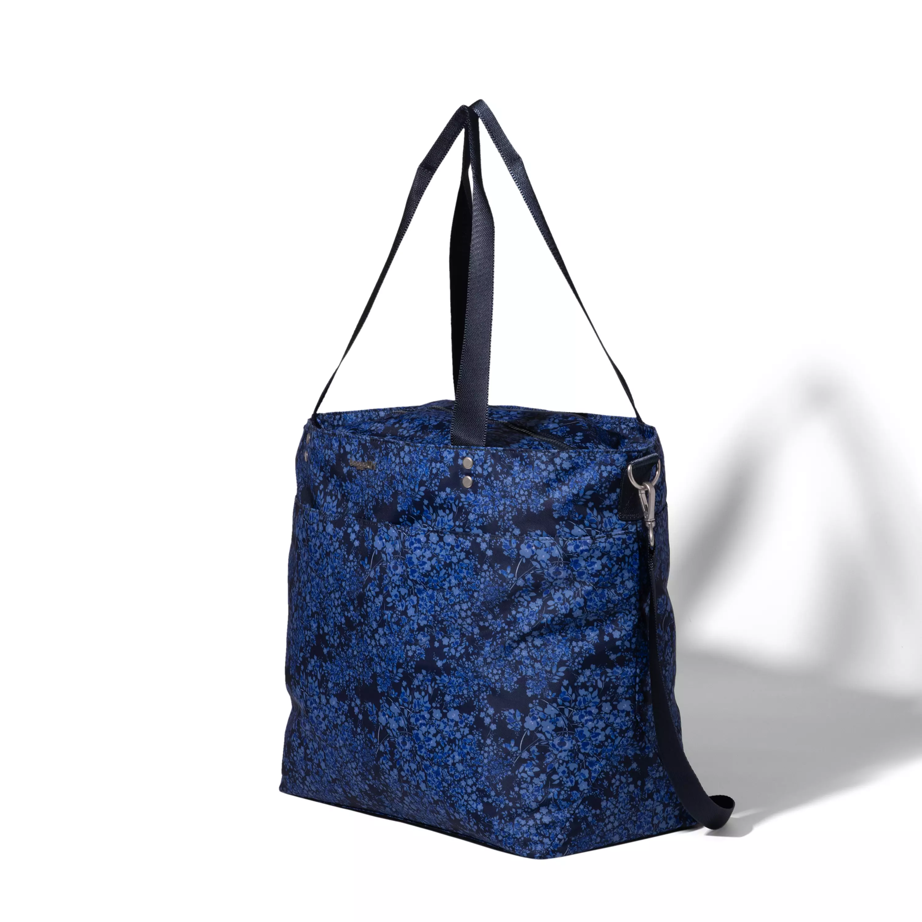 True Classic Large Carryall Tote