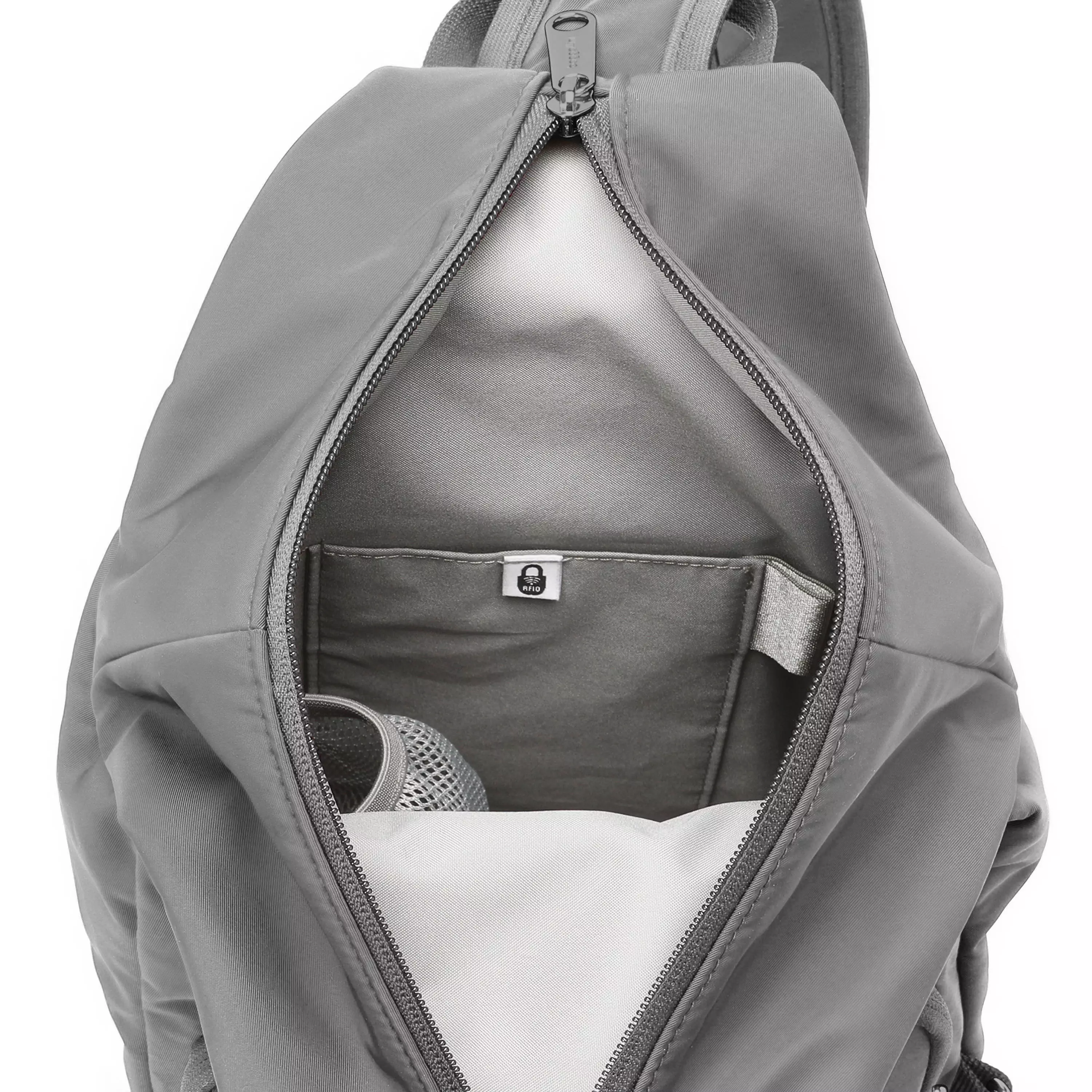 Securtex® Jet Set Anti-Theft Triangle Sling