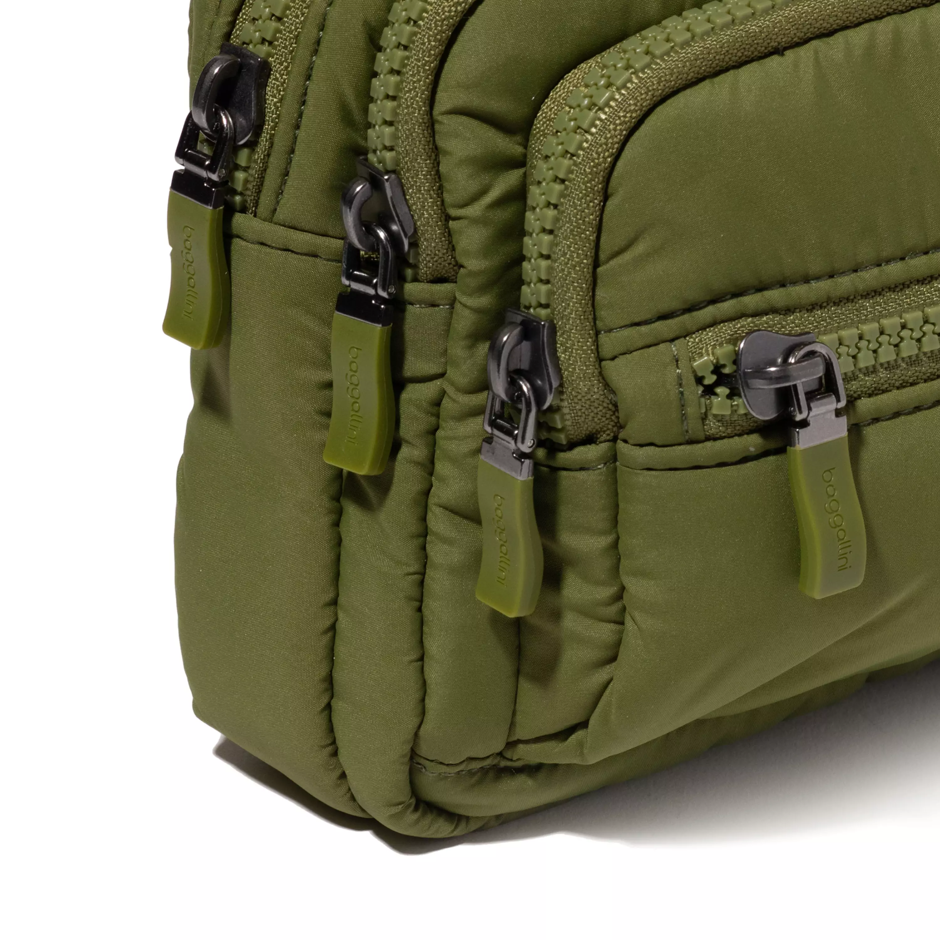 Legacy Triple Zip Bagg