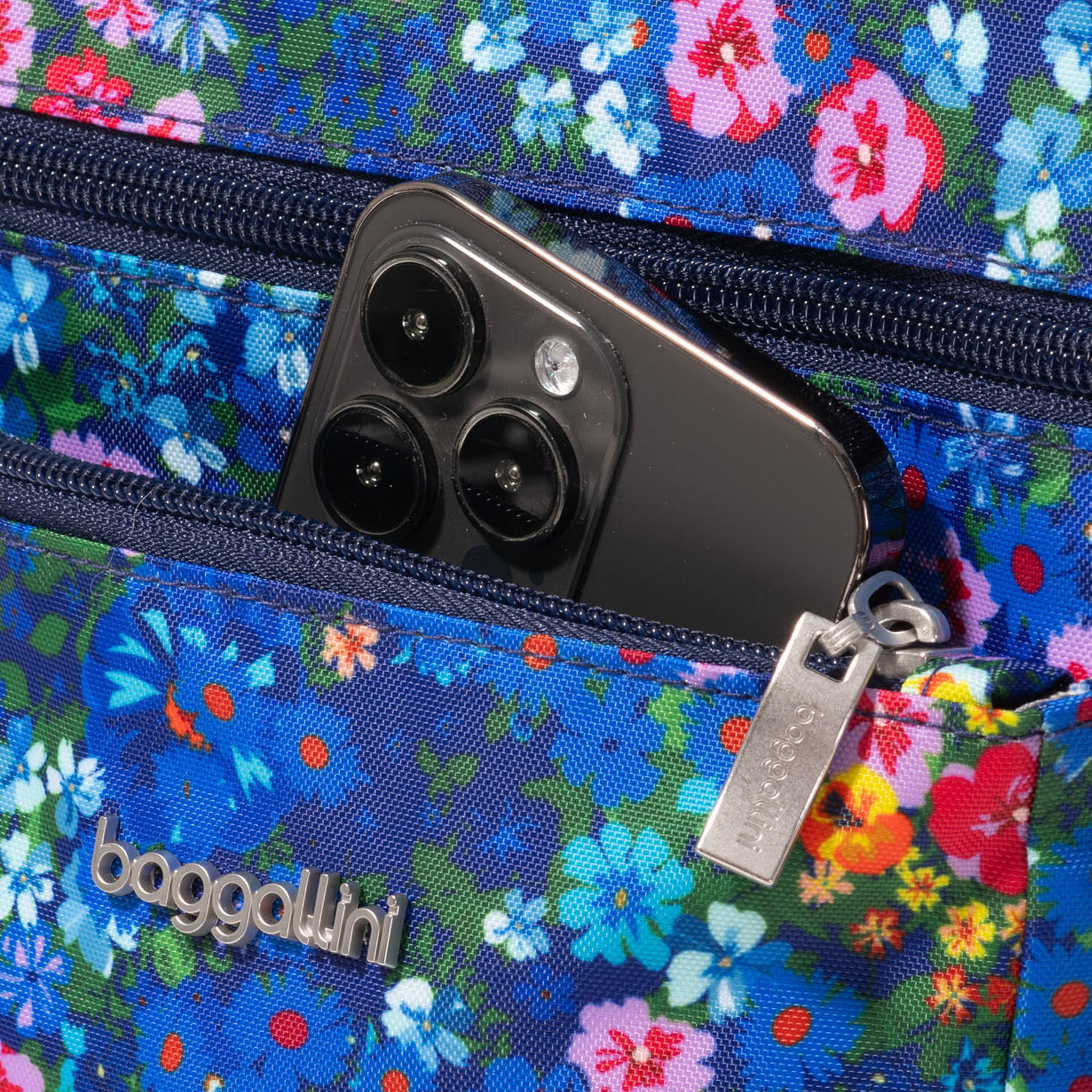 Pocket Crossbody With RFID