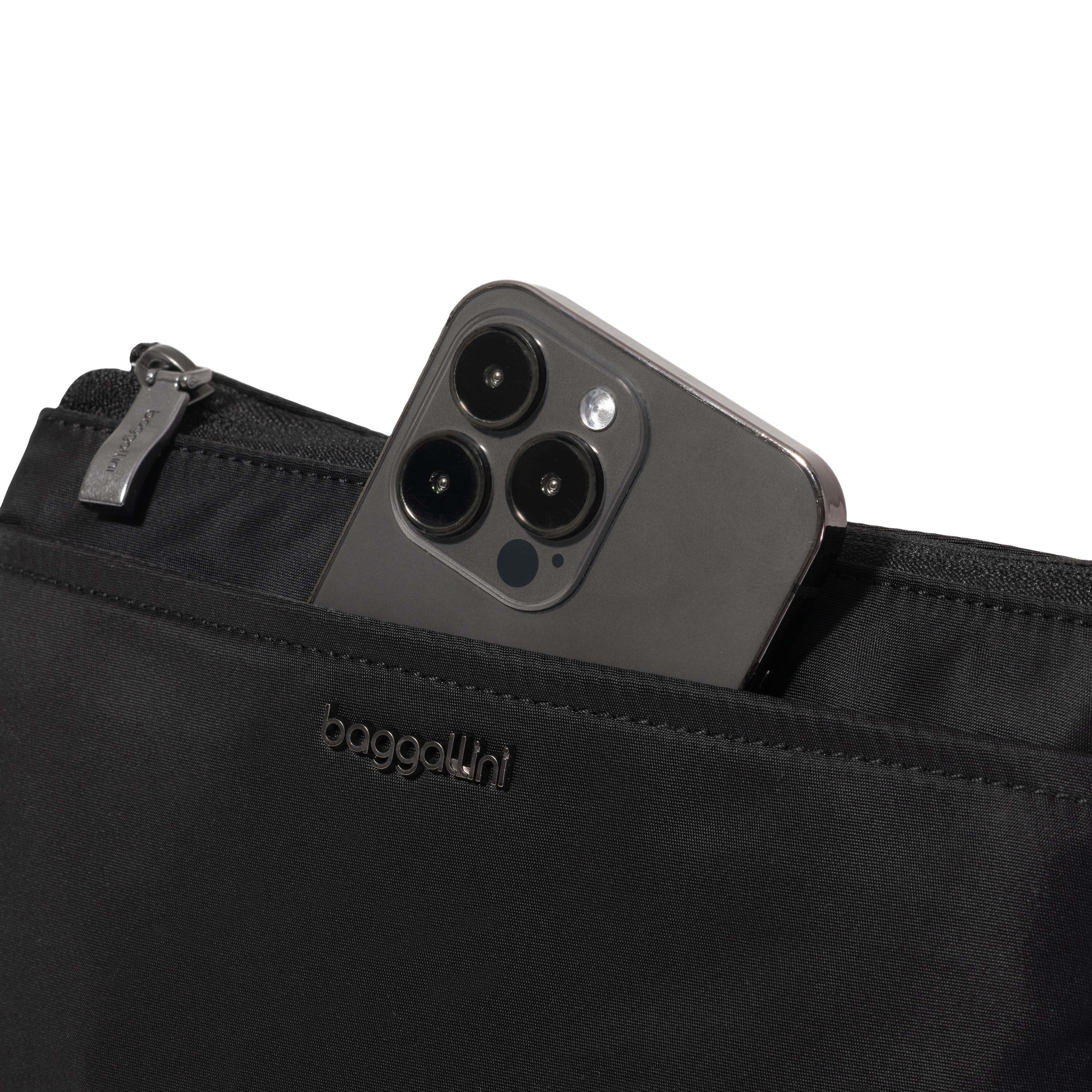 Perry Crossbody