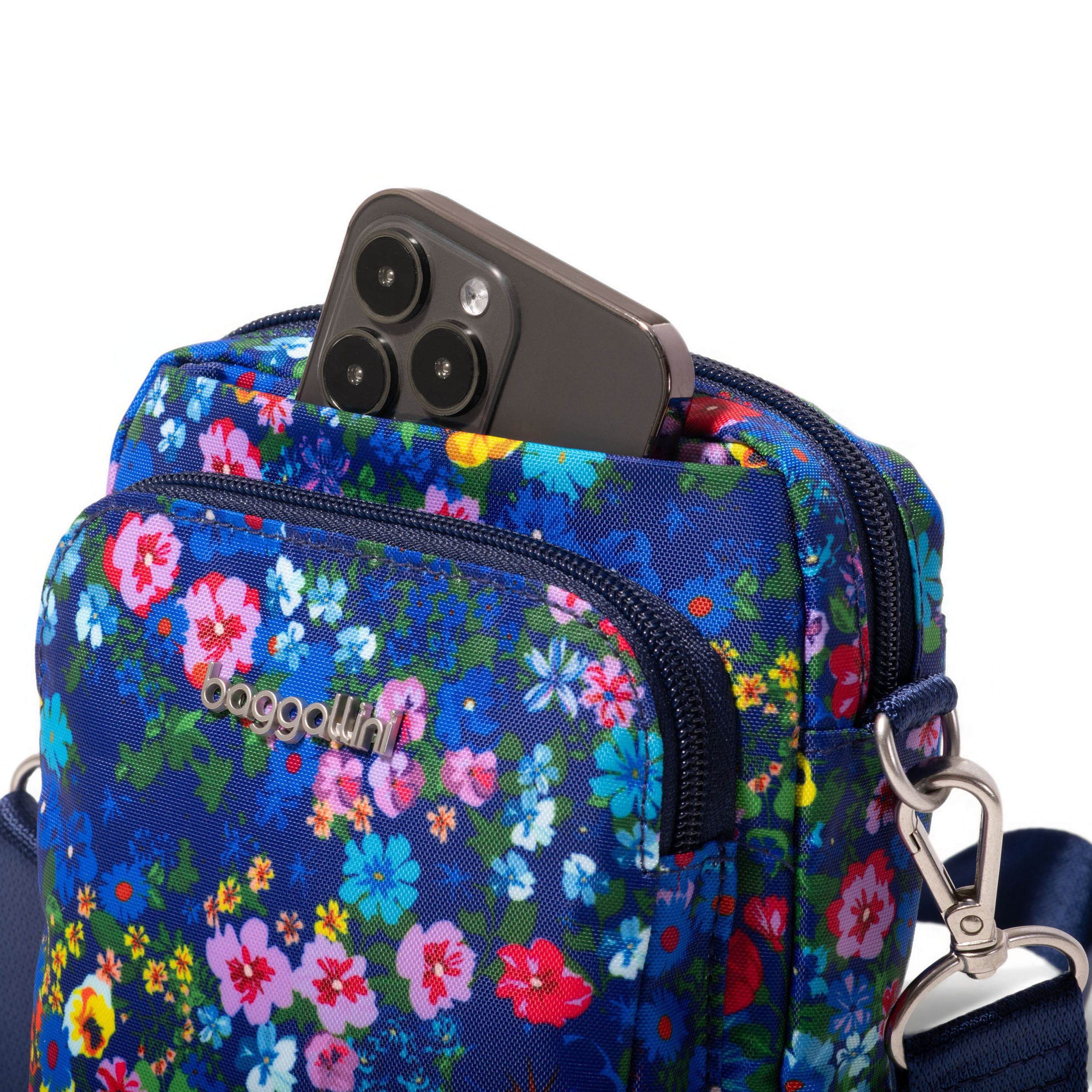 Modern Everywhere Explorer Crossbody