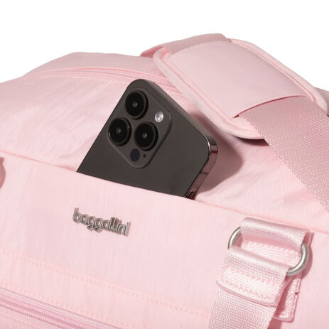 baggallini travel 14l duffel bag for women All Day Large : Clothing, Shoes & Jewelry And thanks to an adjustable strap True Classic All Day Large