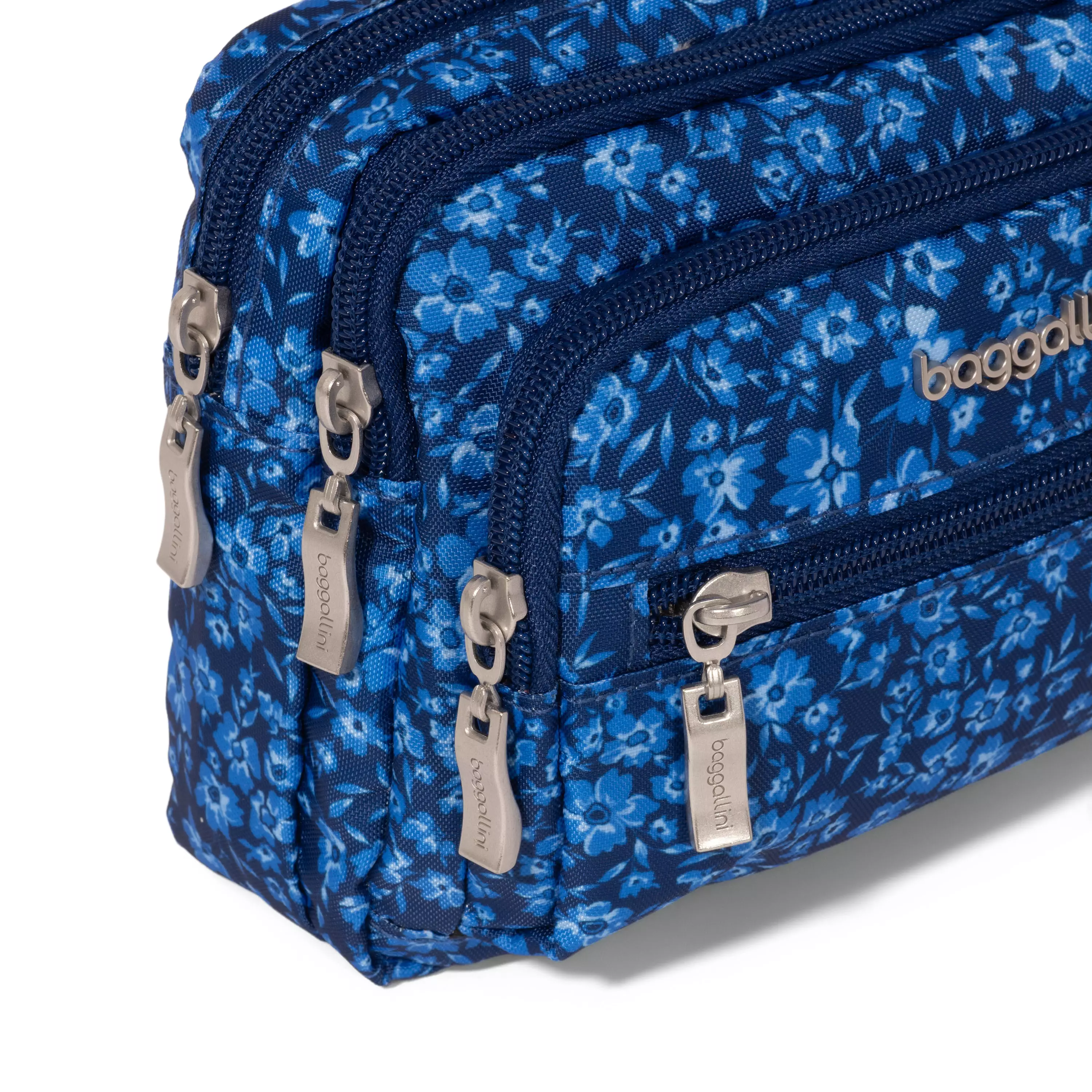 Legacy Triple Zip Bagg