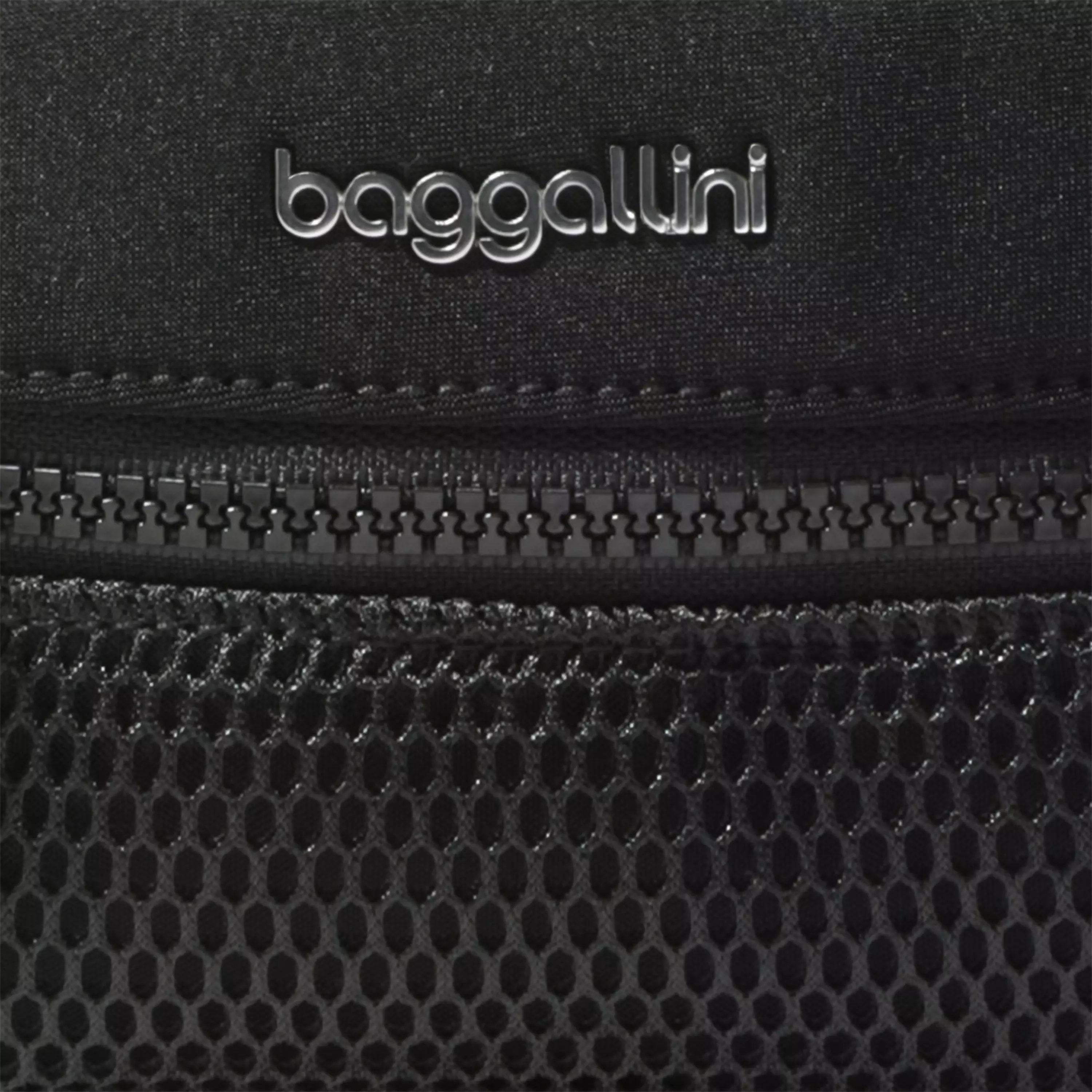 Legacy Triple Zip Bagg