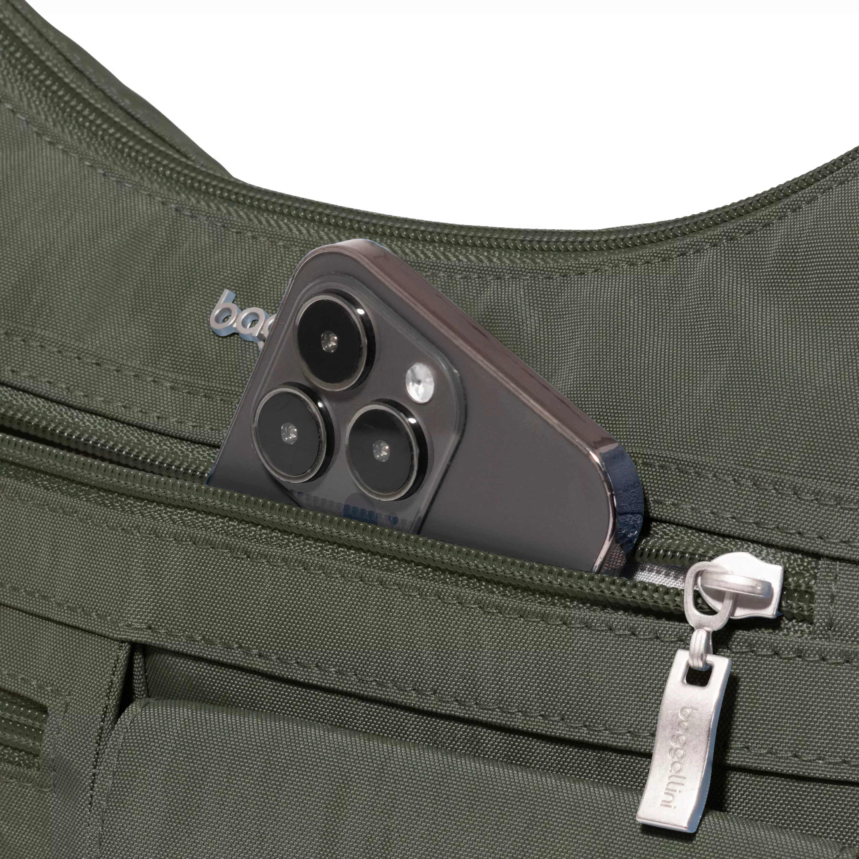 Legacy Everywhere Bagg With RFID Wristlet