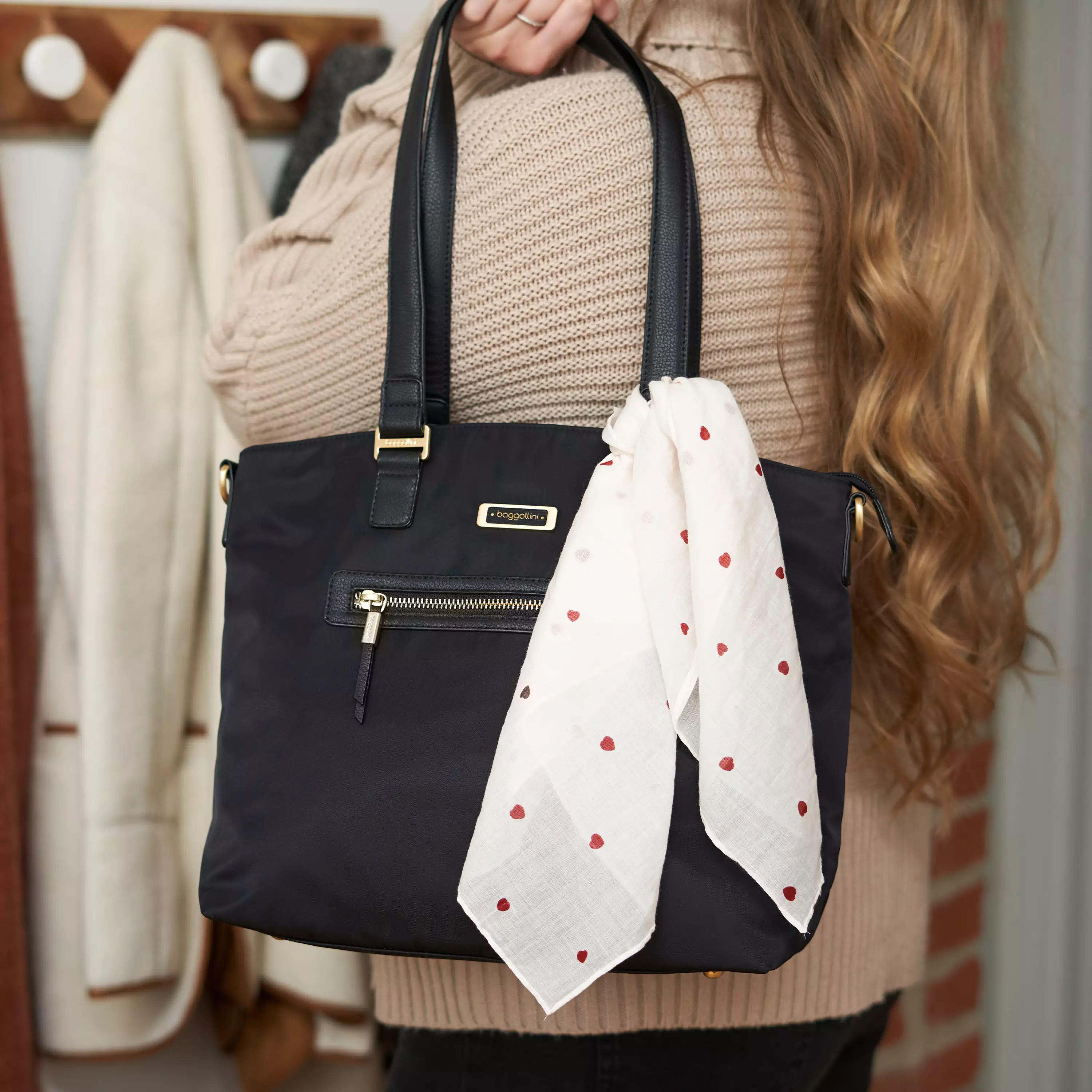 Lizzy Tote Bag