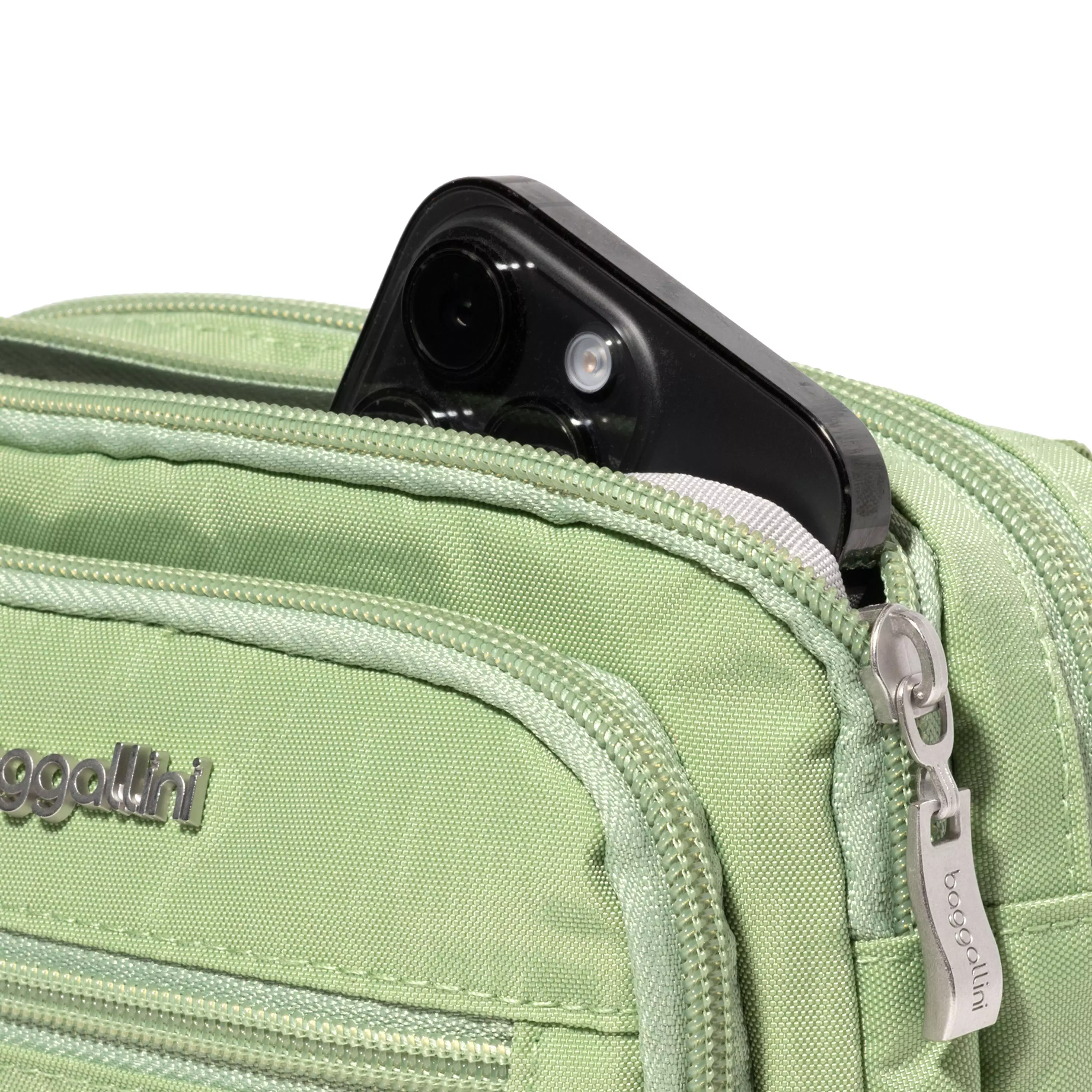 Legacy Triple Zip Bagg