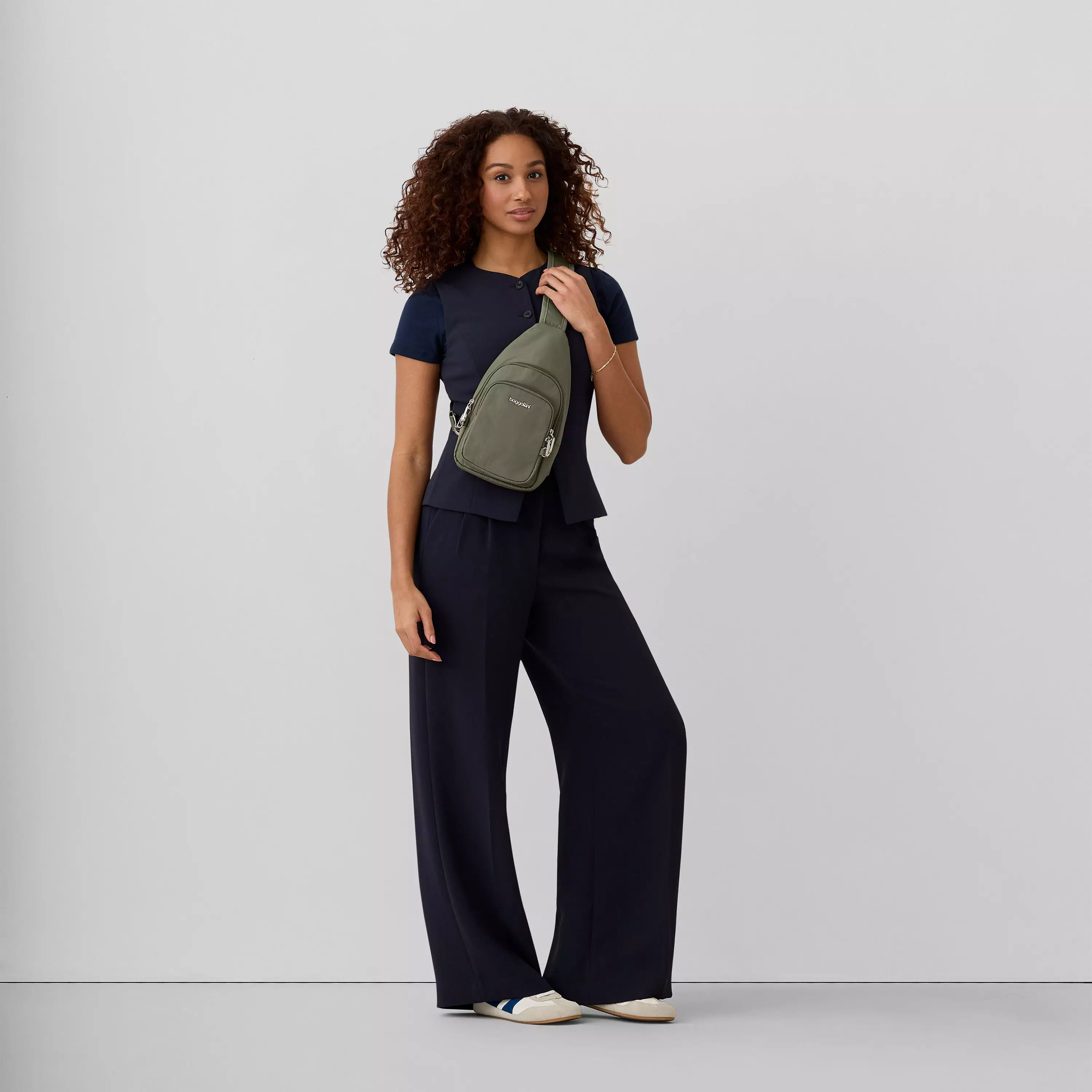 Securtex® Classic Anti-Theft Daytripper Sling Bag