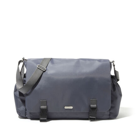Essential Laptop Messenger