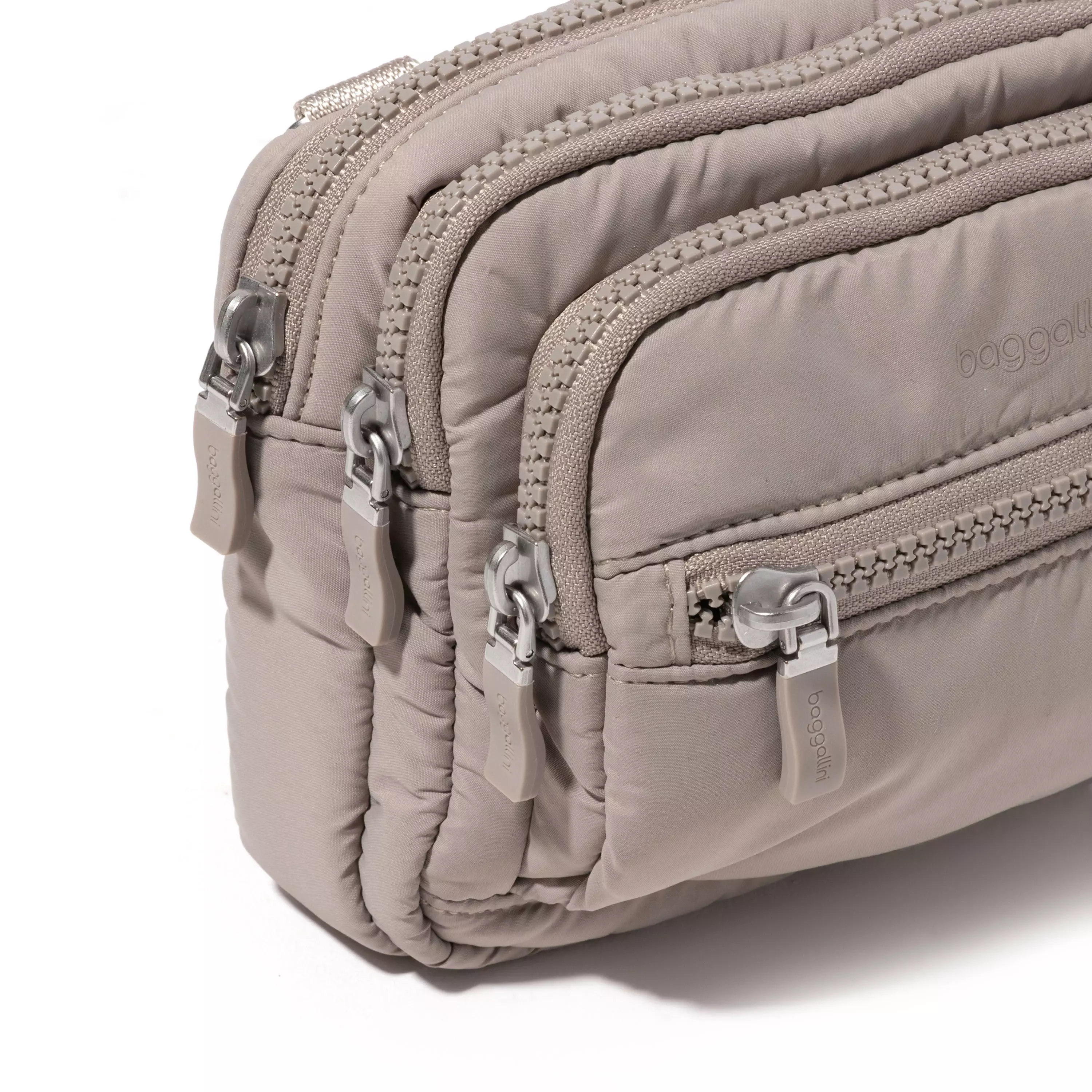 Legacy Triple Zip Bagg