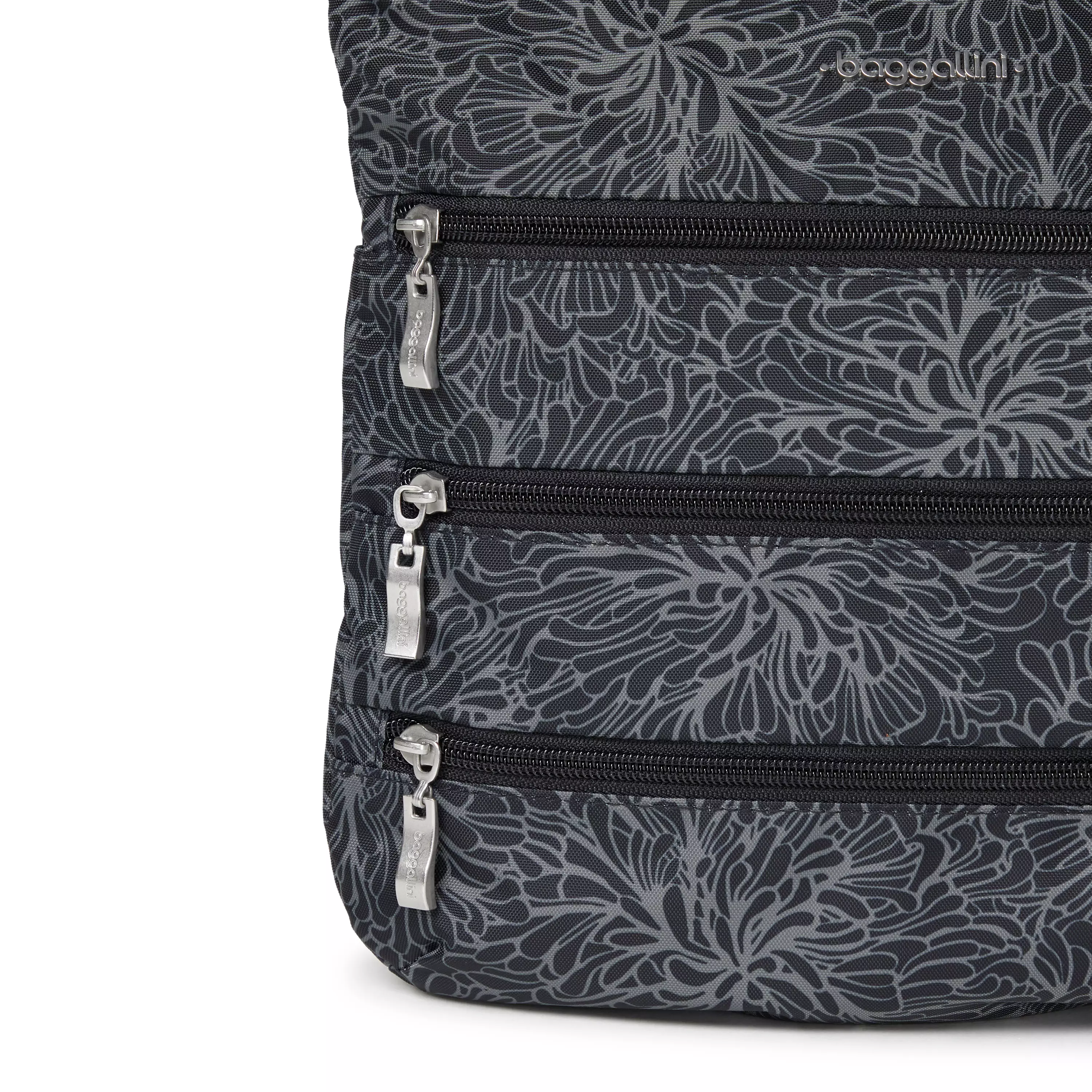 Legacy Big Zipper Bagg With RFID