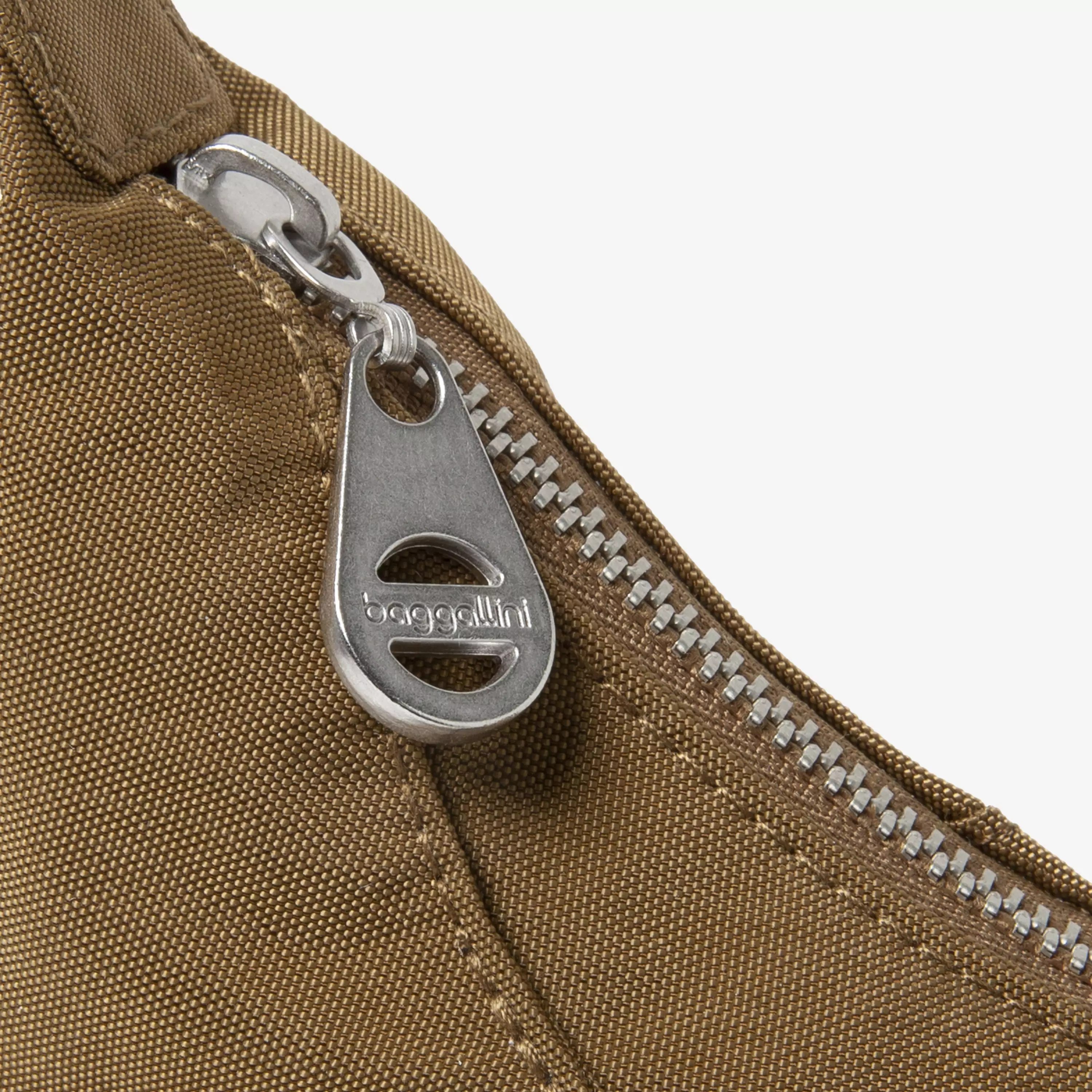 zurich medium hobo tote