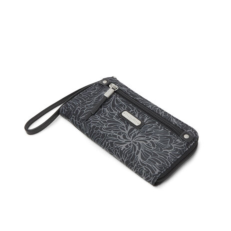 Baggallini wristlet Clearance