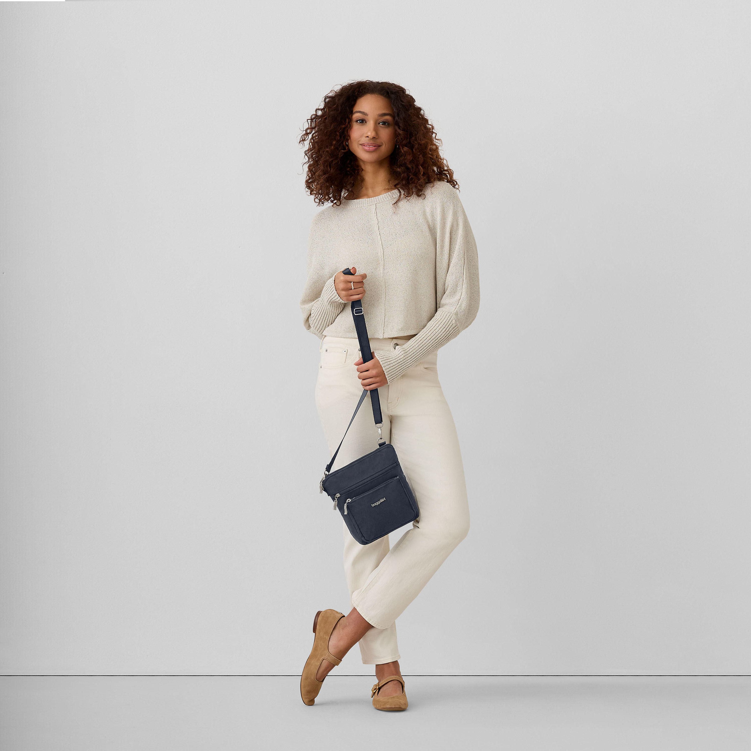 Modern Everywhere Pocket Crossbody