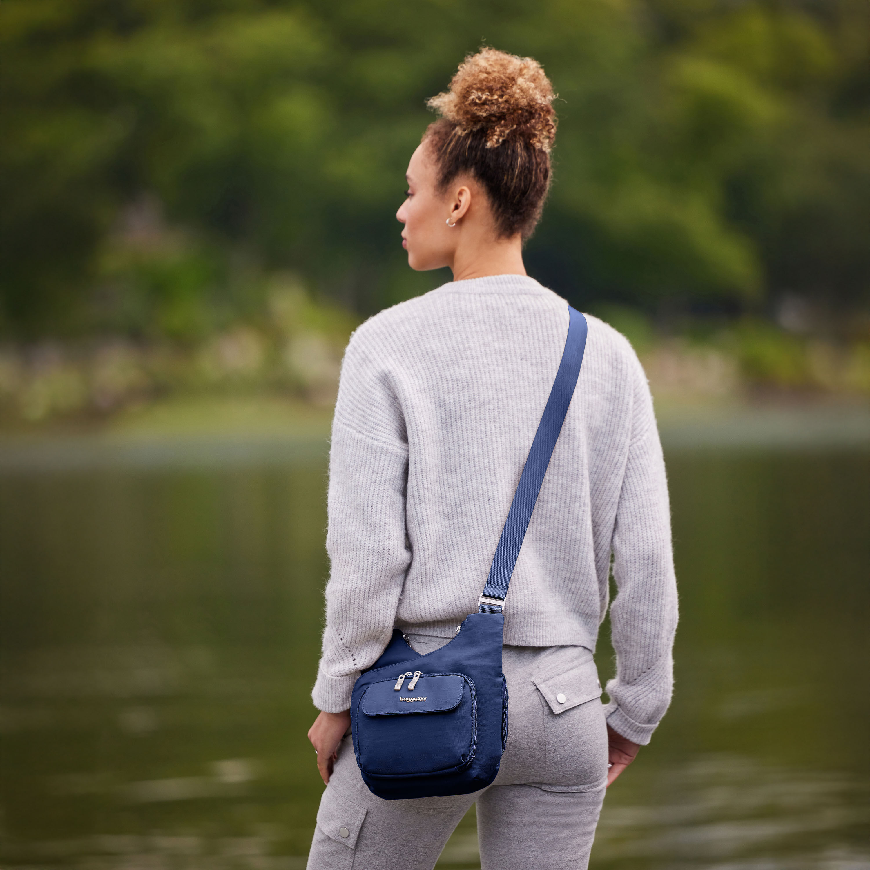 Criss Cross Crossbody