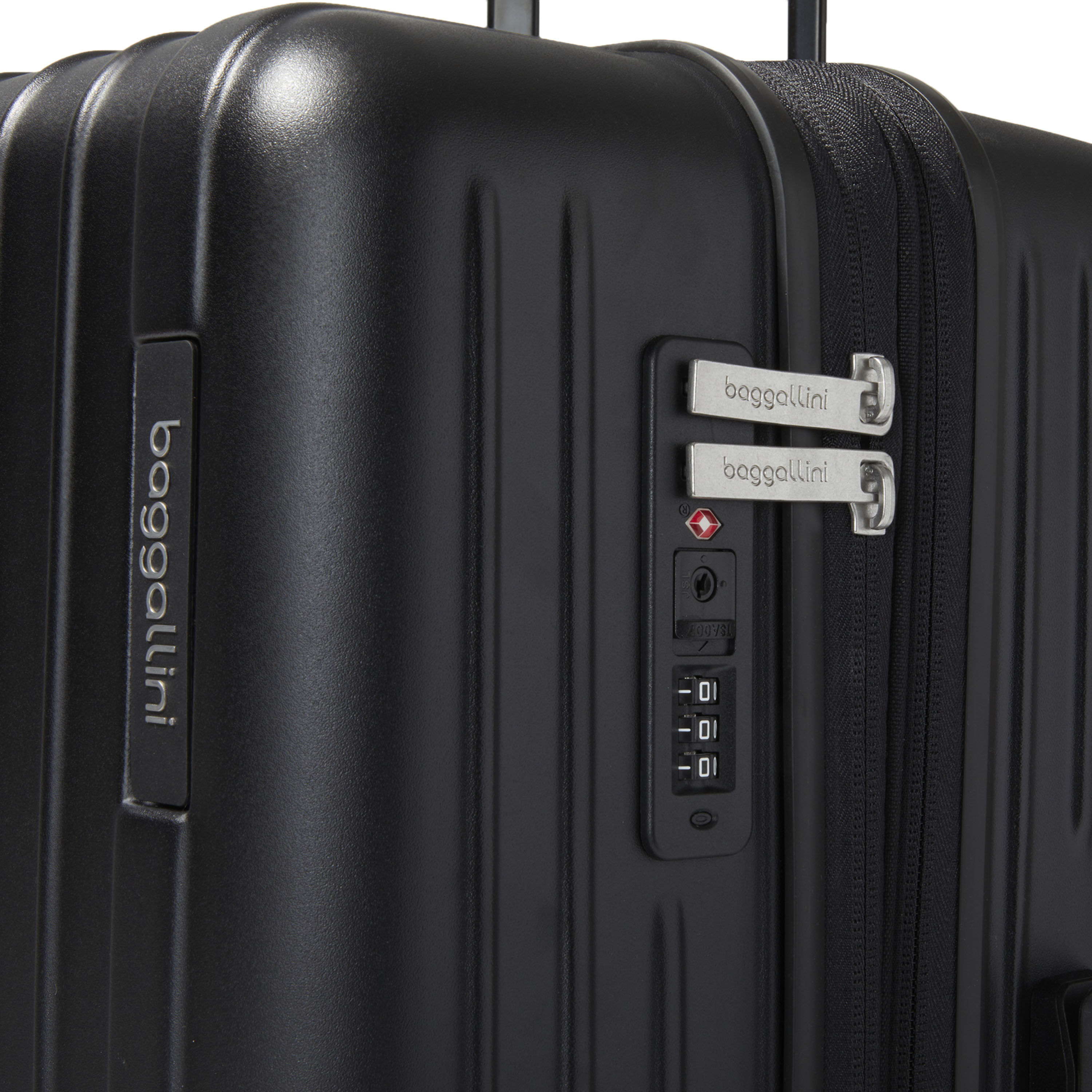 26" 4 Wheel Large Hardshell Luggage